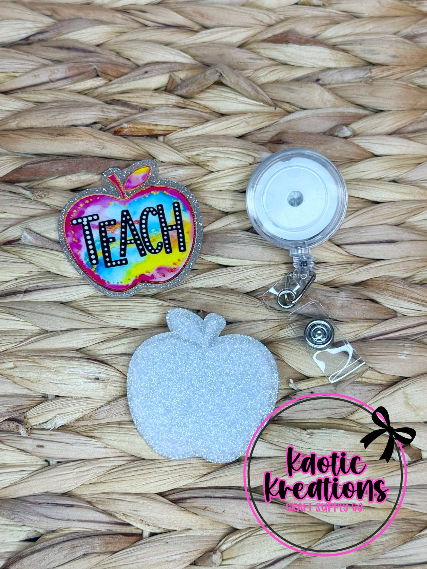 *CUSTOM* FLATBACK ACRYLIC 50mm X 51mm TEACH APPLE F95 (1ct)