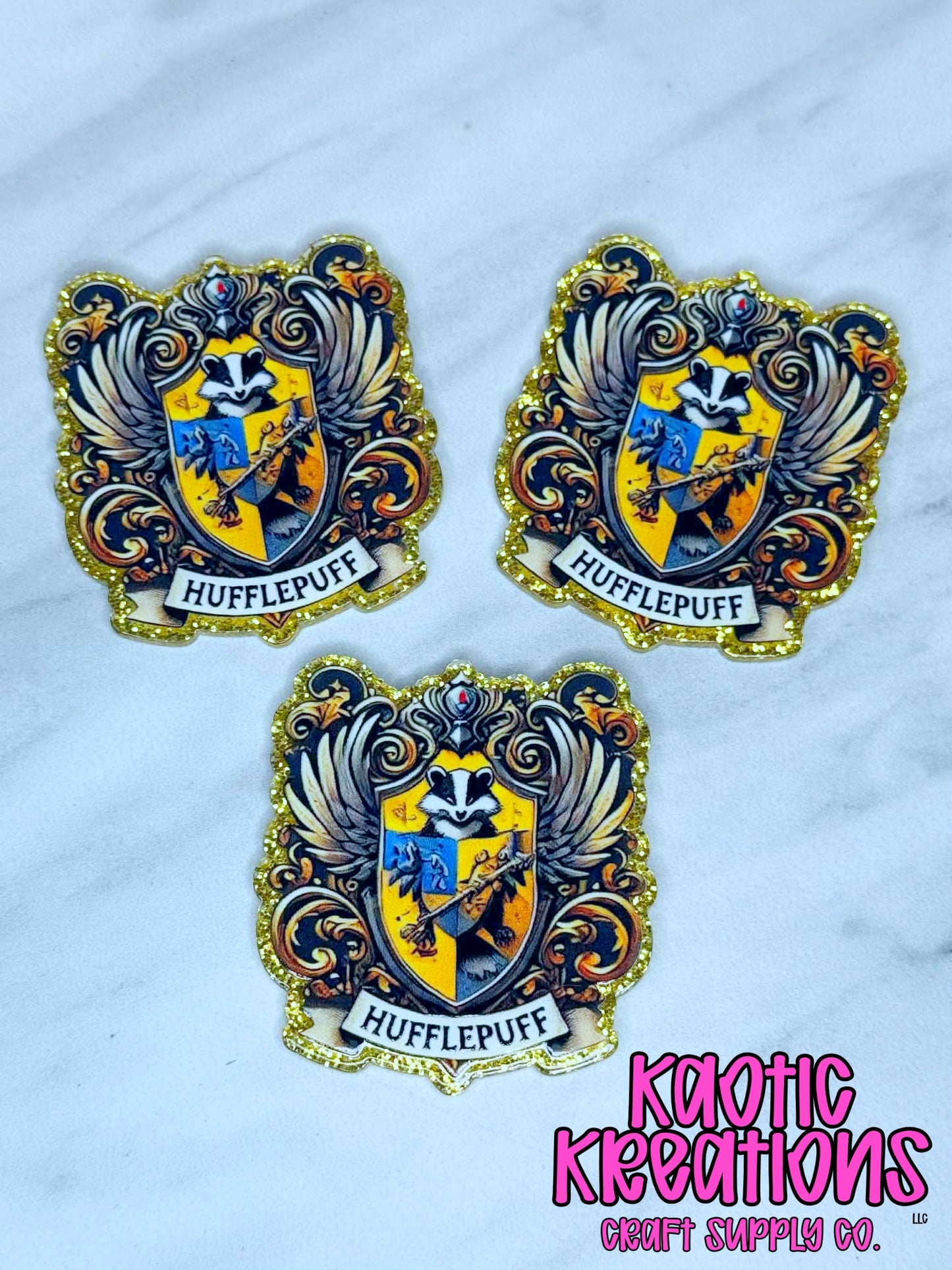 FLATBACK ACRYLIC HUFFLEPUFF F664 (1ct)