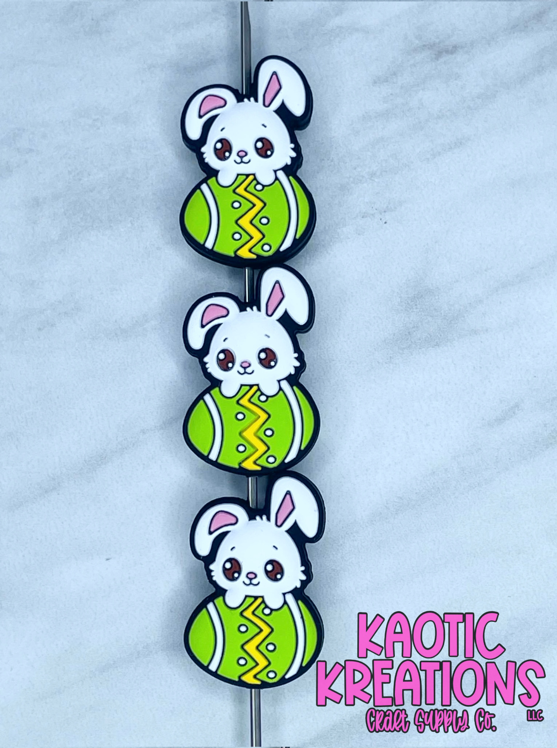 (DISCONTINUED) GREEN EGG EASTER BUNNY SILICONE FOCAL (1ct)