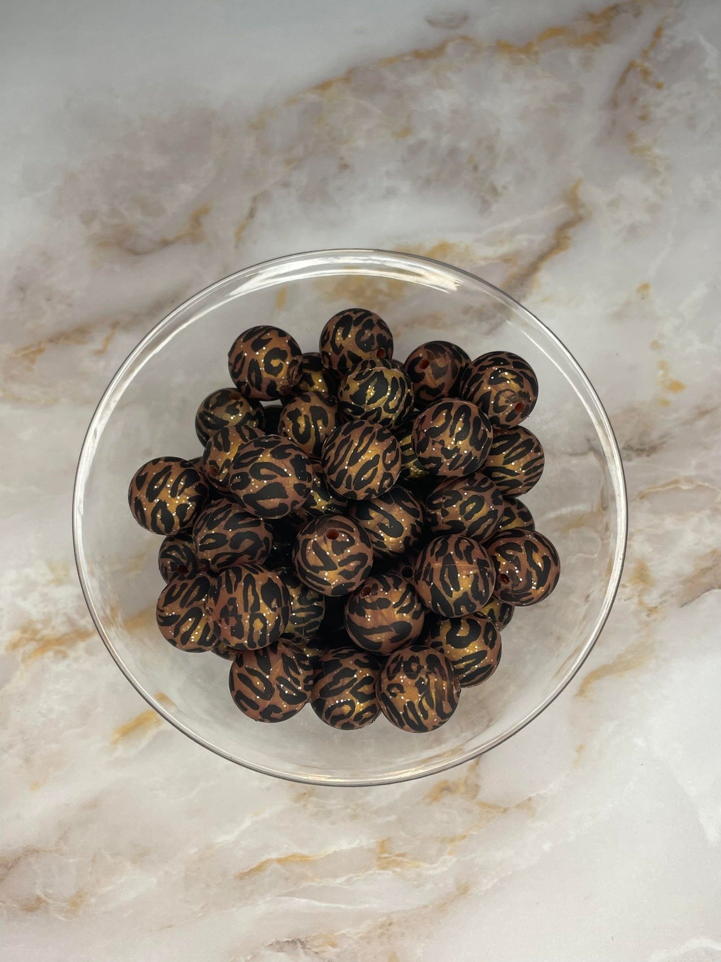 P50 BROWN GLITTER LEOPARD 15MM PRINT (1ct)