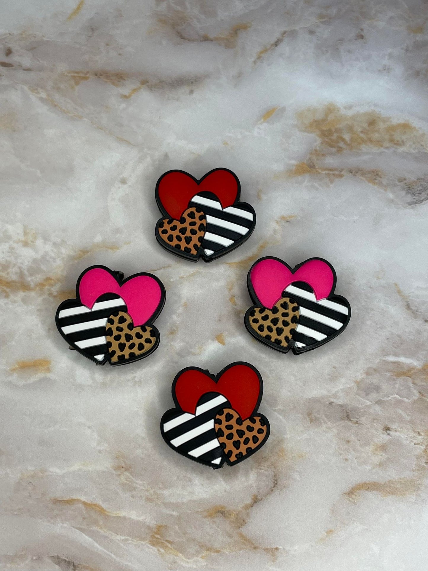 CLUSTER OF HEARTS SILICONE FOCAL D115 (1ct)