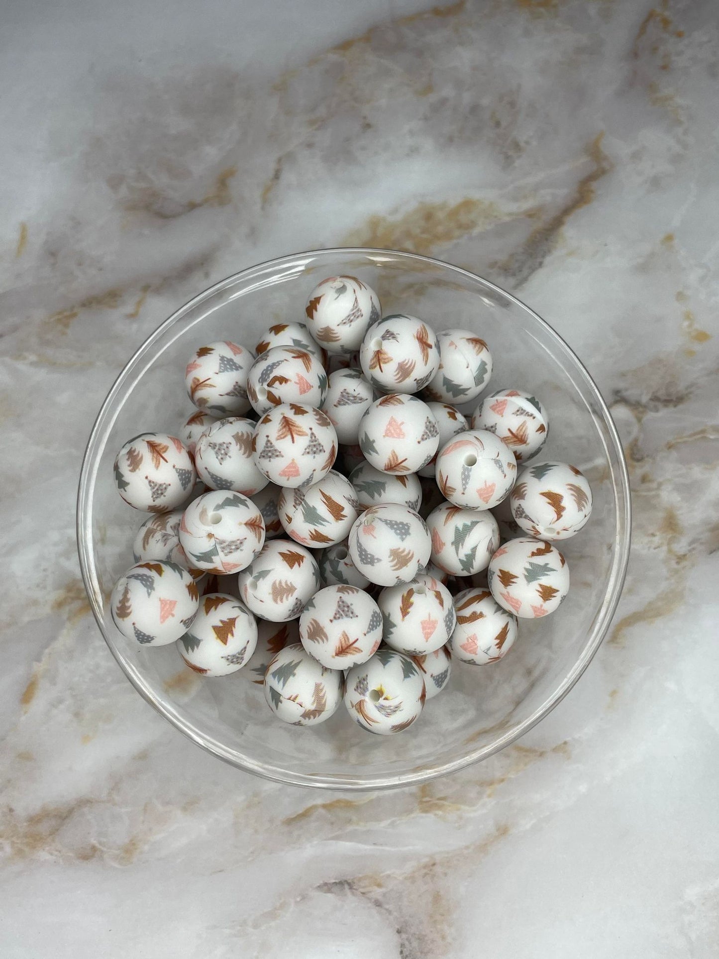 P526 PASTEL CHRISTMAS TREES 15MM PRINT (1ct)