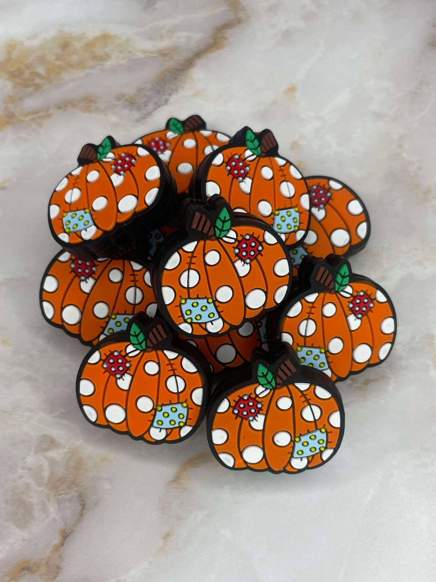 SPOTTED PUMPKIN SILICONE FOCAL D391 (1ct)