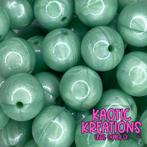 LIQUID SHINY #121 COOL MINT MARBLE 15MM (1ct)