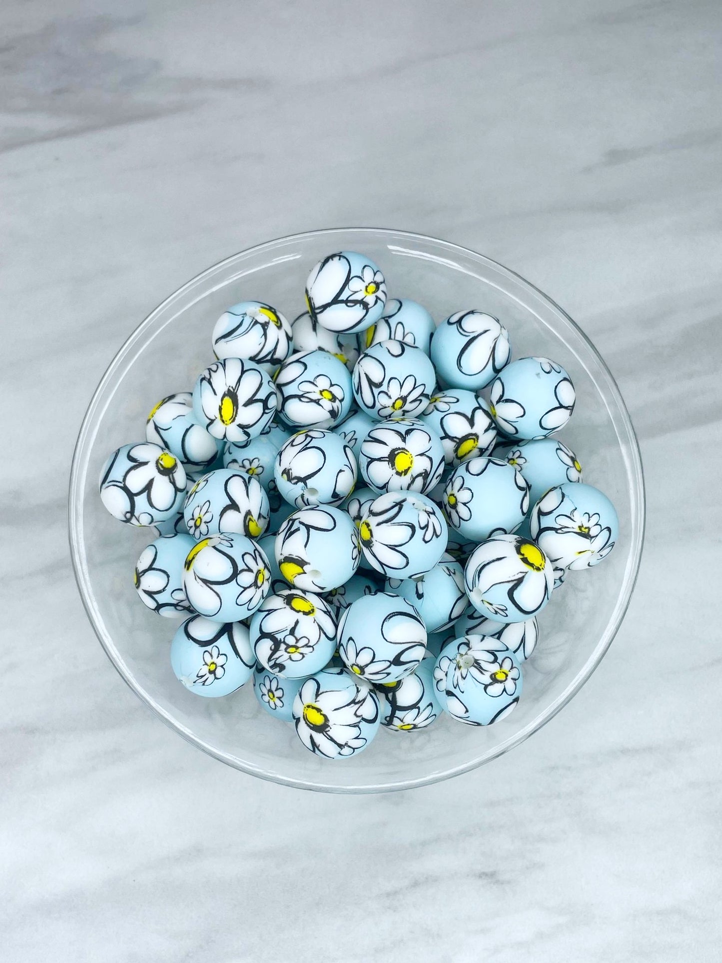 P583 BABY BLUE BIG DAISY 15MM PRINT (1ct)