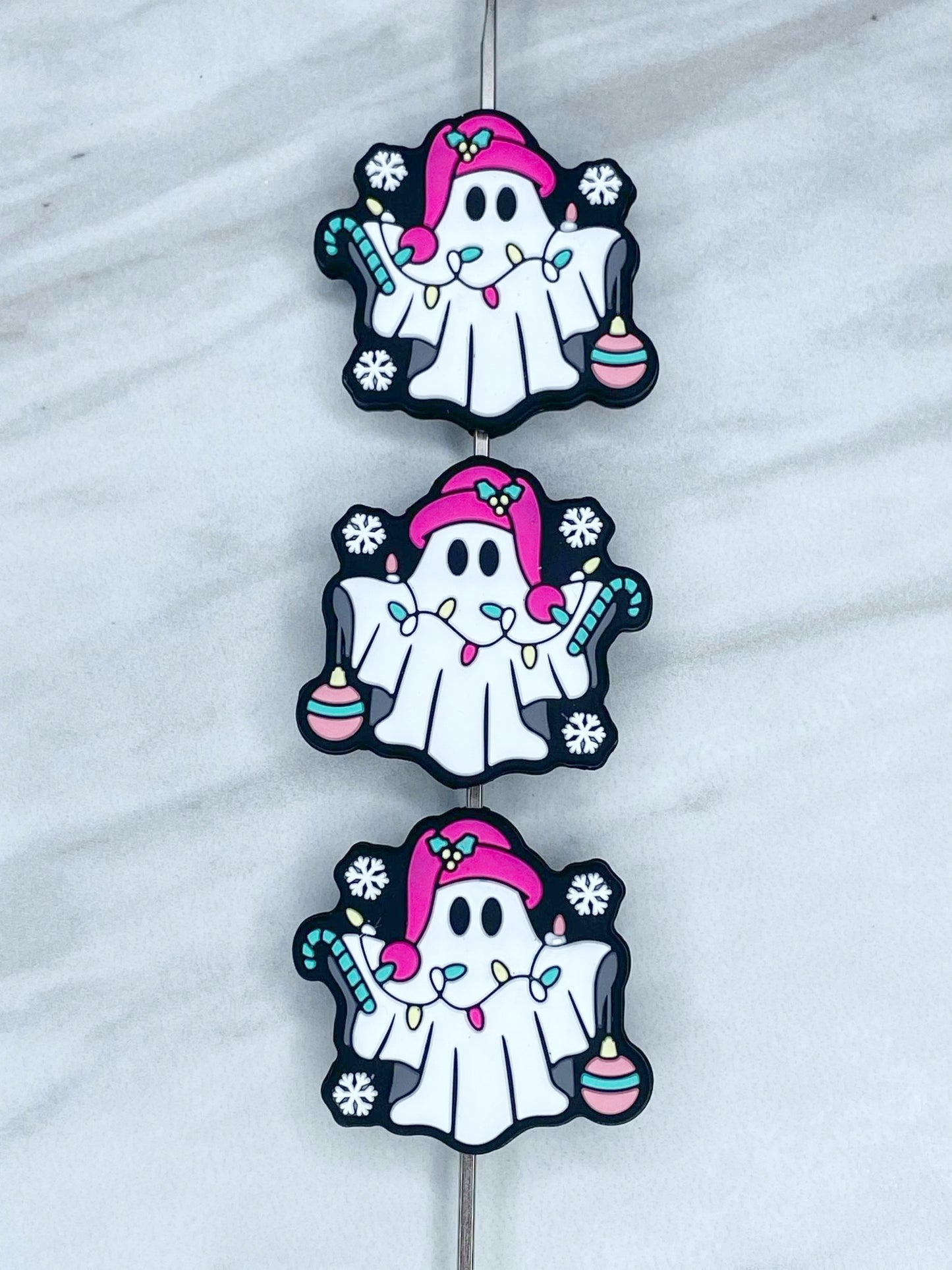 CUTE CHRISTMAS LIGHTS GHOST SILICONE FOCAL B59 (1ct)