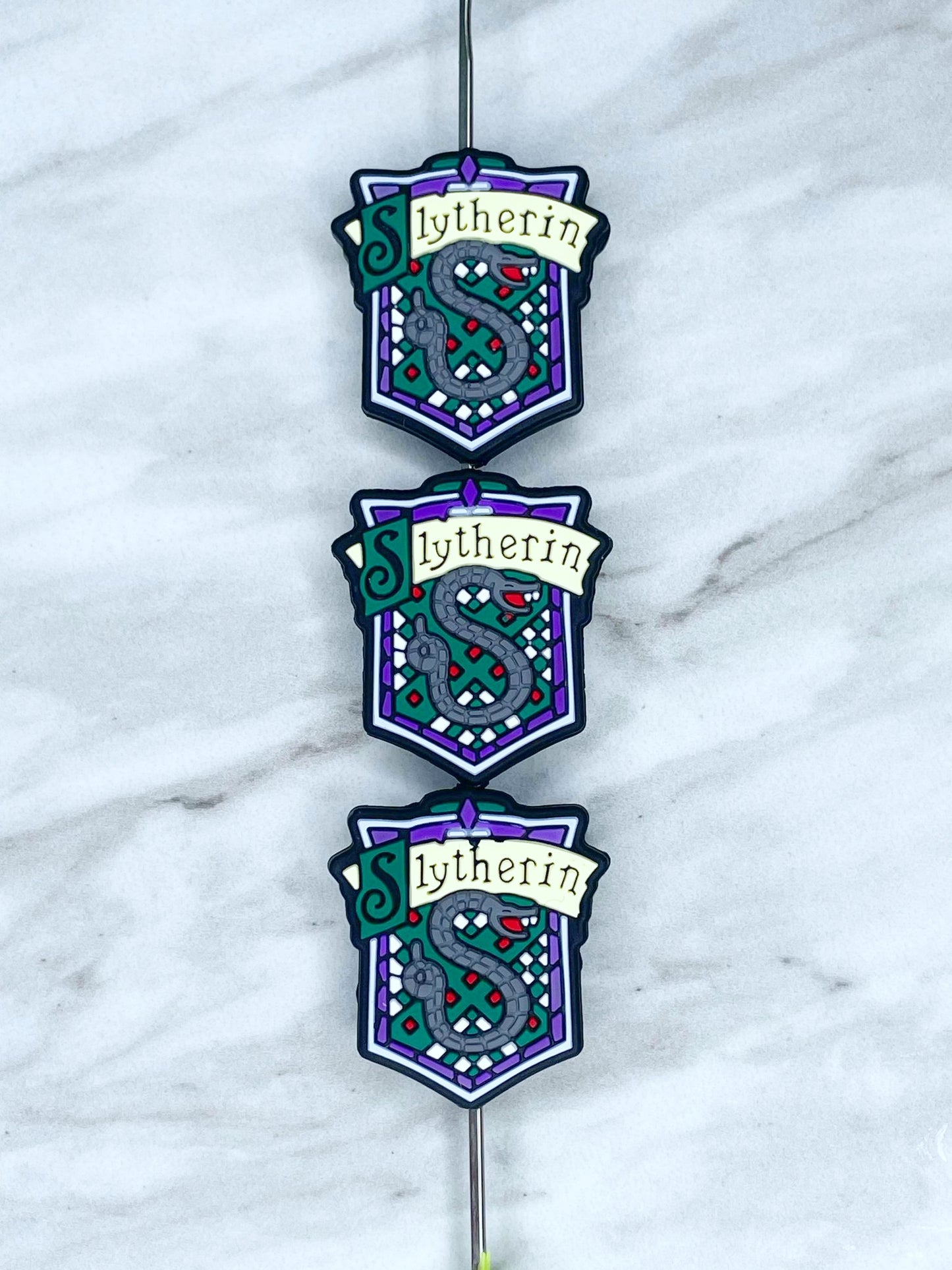 SLYTHERIN SILICONE FOCAL D227 (1ct)