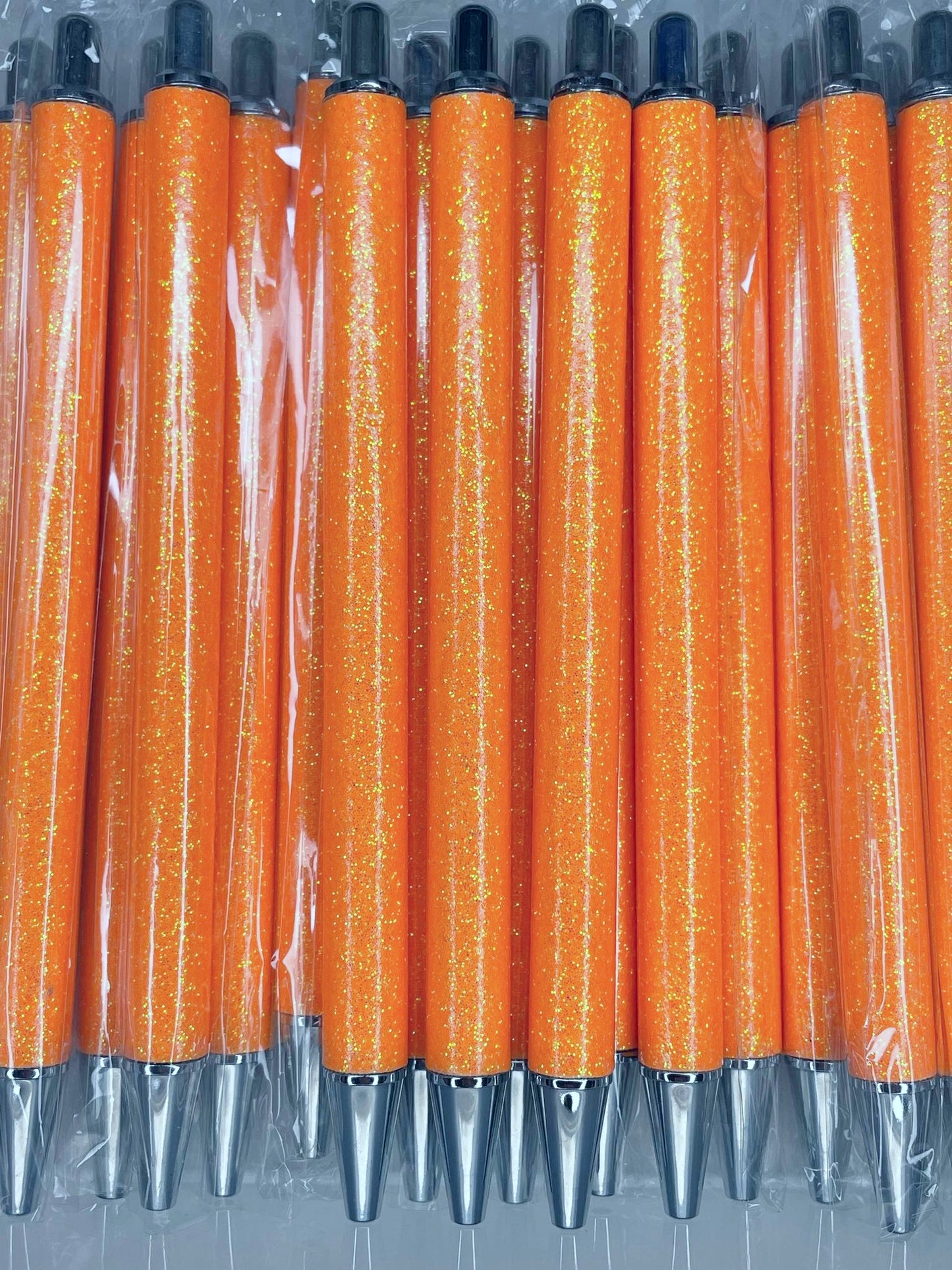 NON-BEADABLE METAL GLITTER PEN #26 ORANGE (1ct)