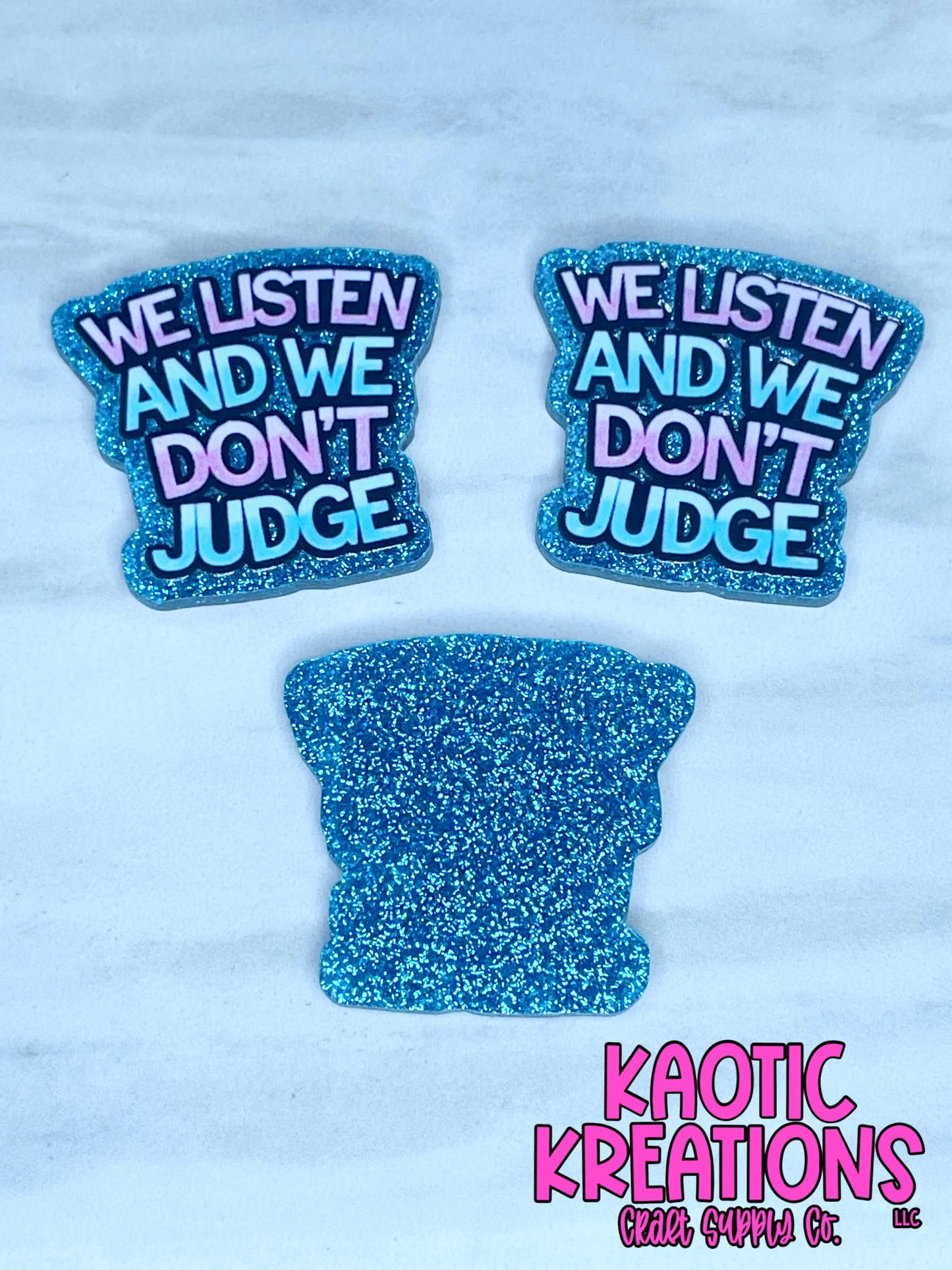 FLATBACK ACRYLIC WE DON'T JUDGE F271 (1ct)