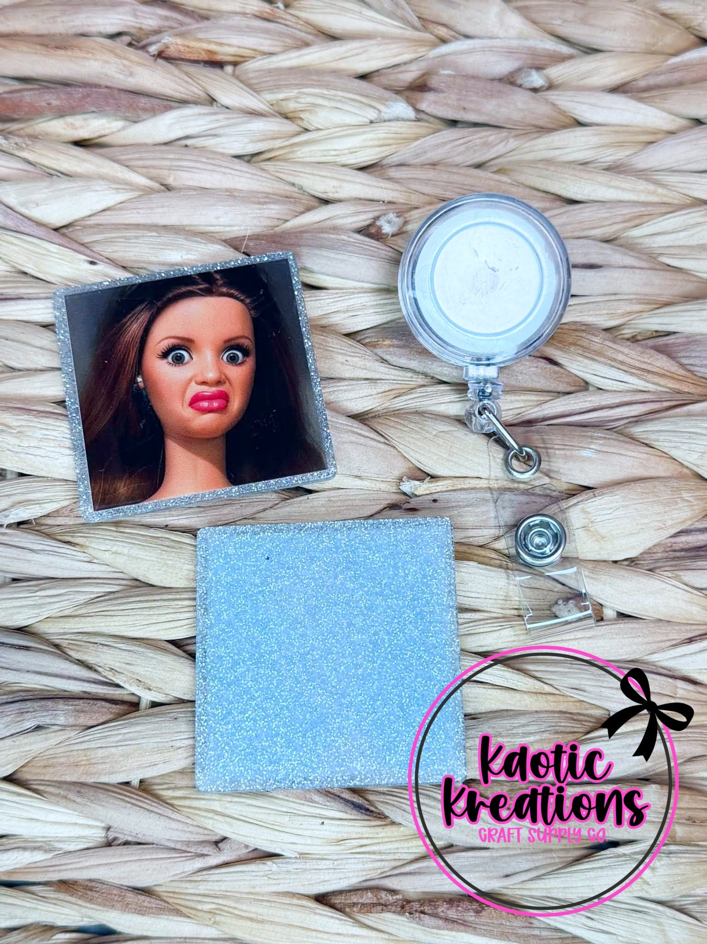 *CUSTOM* FLATBACK ACRYLIC UNHINGED BARBIE F49 (1ct)