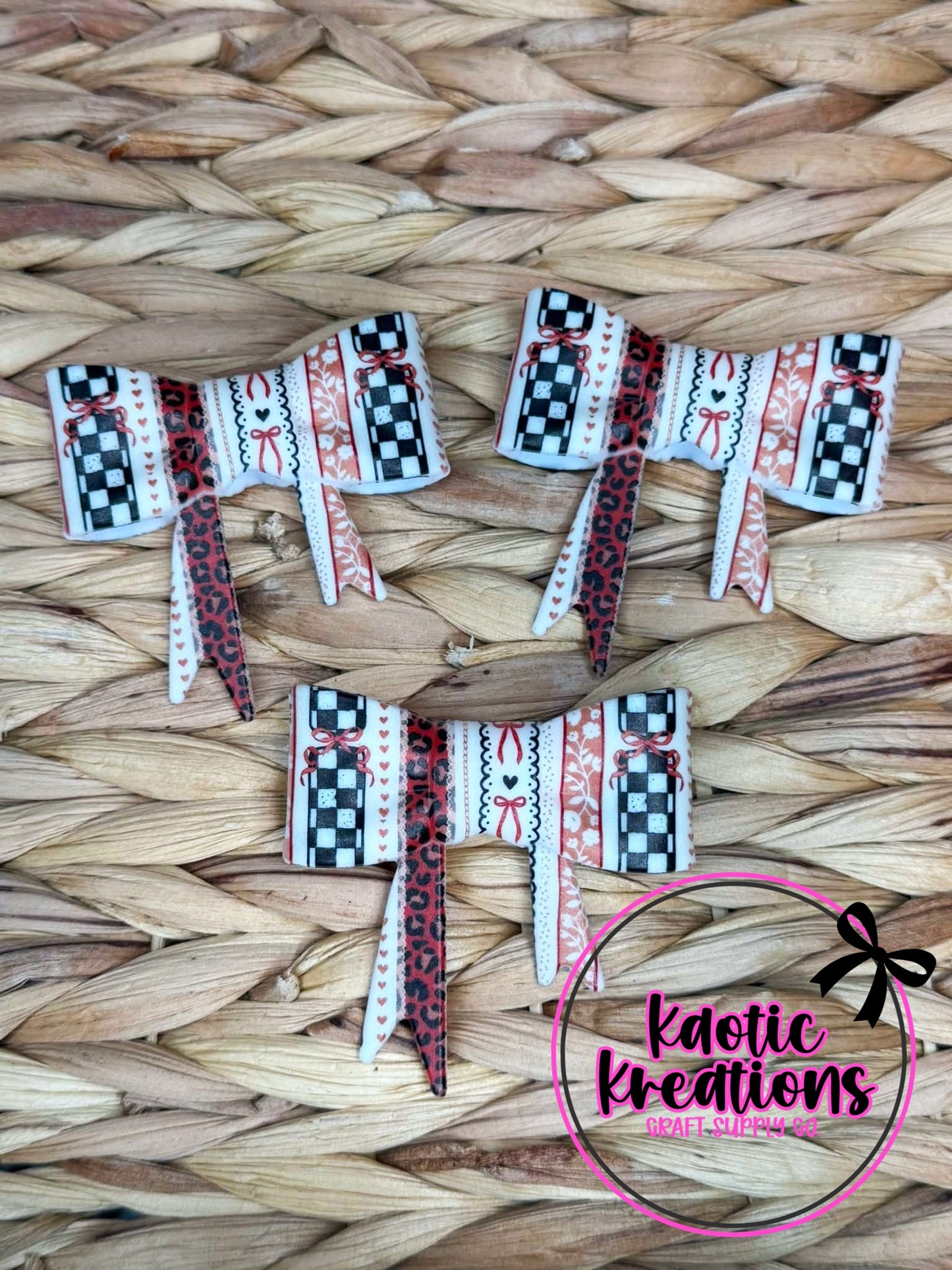 BEADABLE JUMBO SILICONE BOW PRETTY IN LEOPARD (1ct)