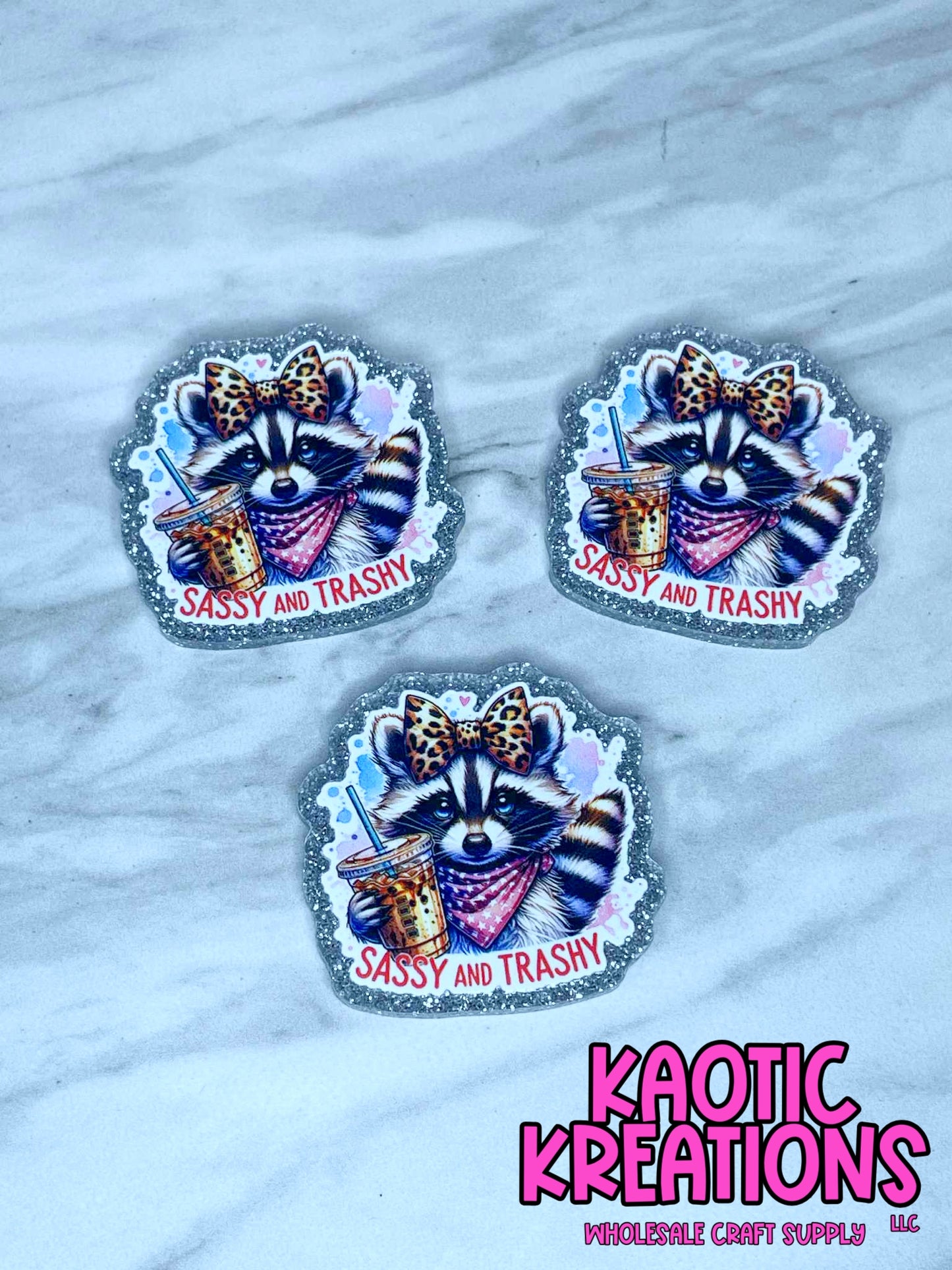 FLATBACK ACRYLIC SASSY AND TRASHY F480 (1ct)