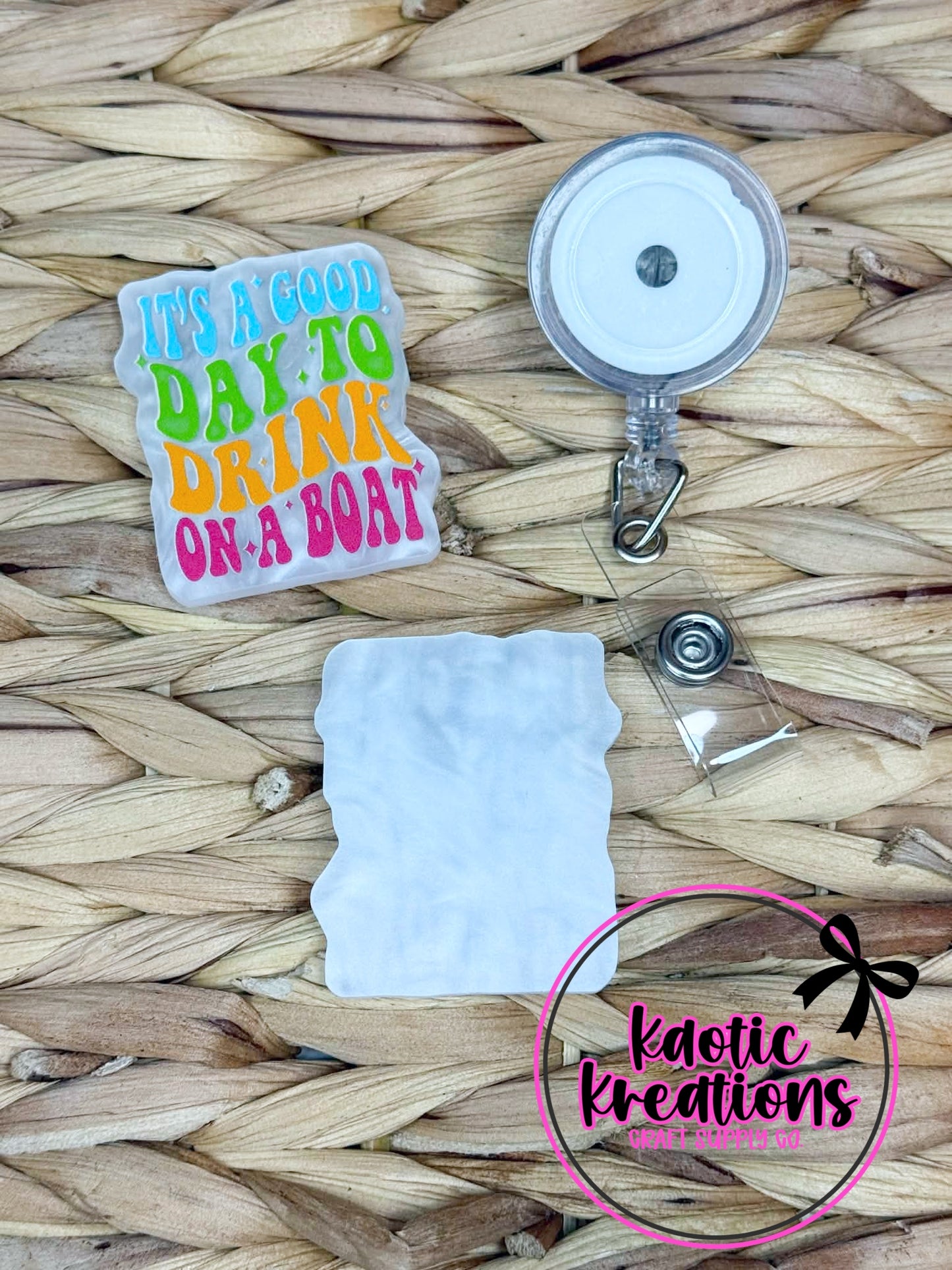 *CUSTOM* FLATBACK ACRYLIC 35mm X 47mm DRINK ON A BOAT F102 (1ct)