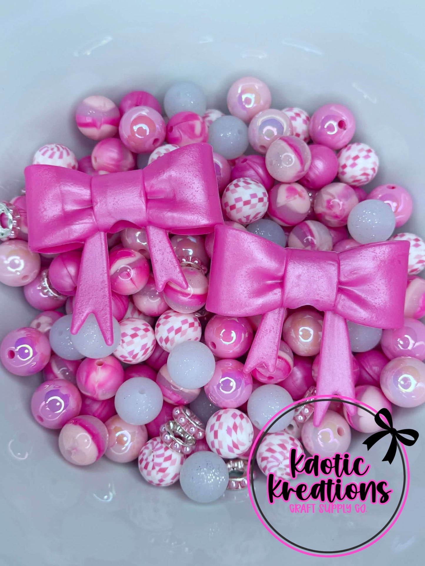 ACRYLIC SILICONE BEAD MIX W/JUMBO BOWS #109 (28ct)