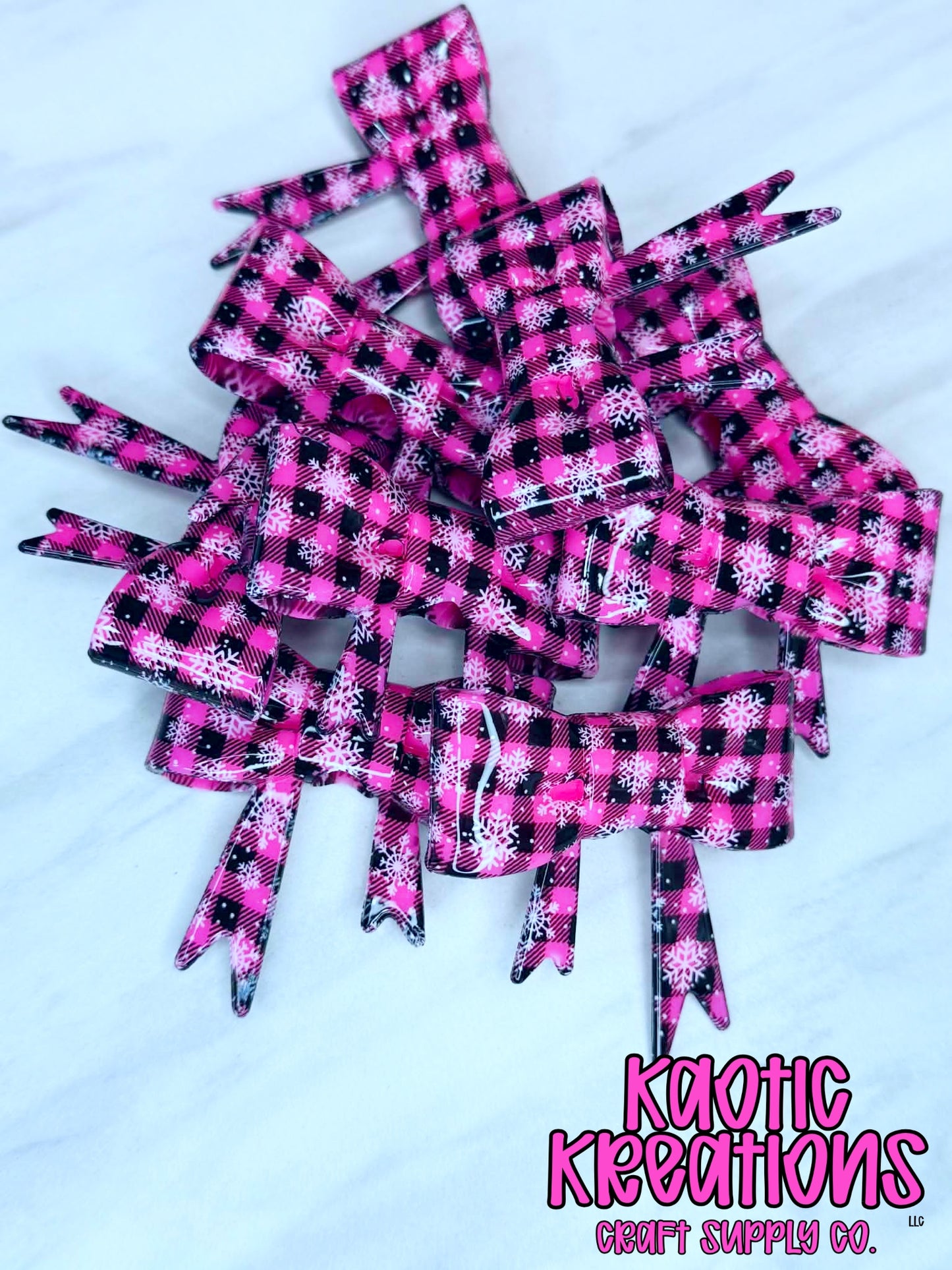 BEADABLE JUMBO SILICONE BOW LIQUID SNOWFLAKE CHECKERED HOT PINK (1ct)