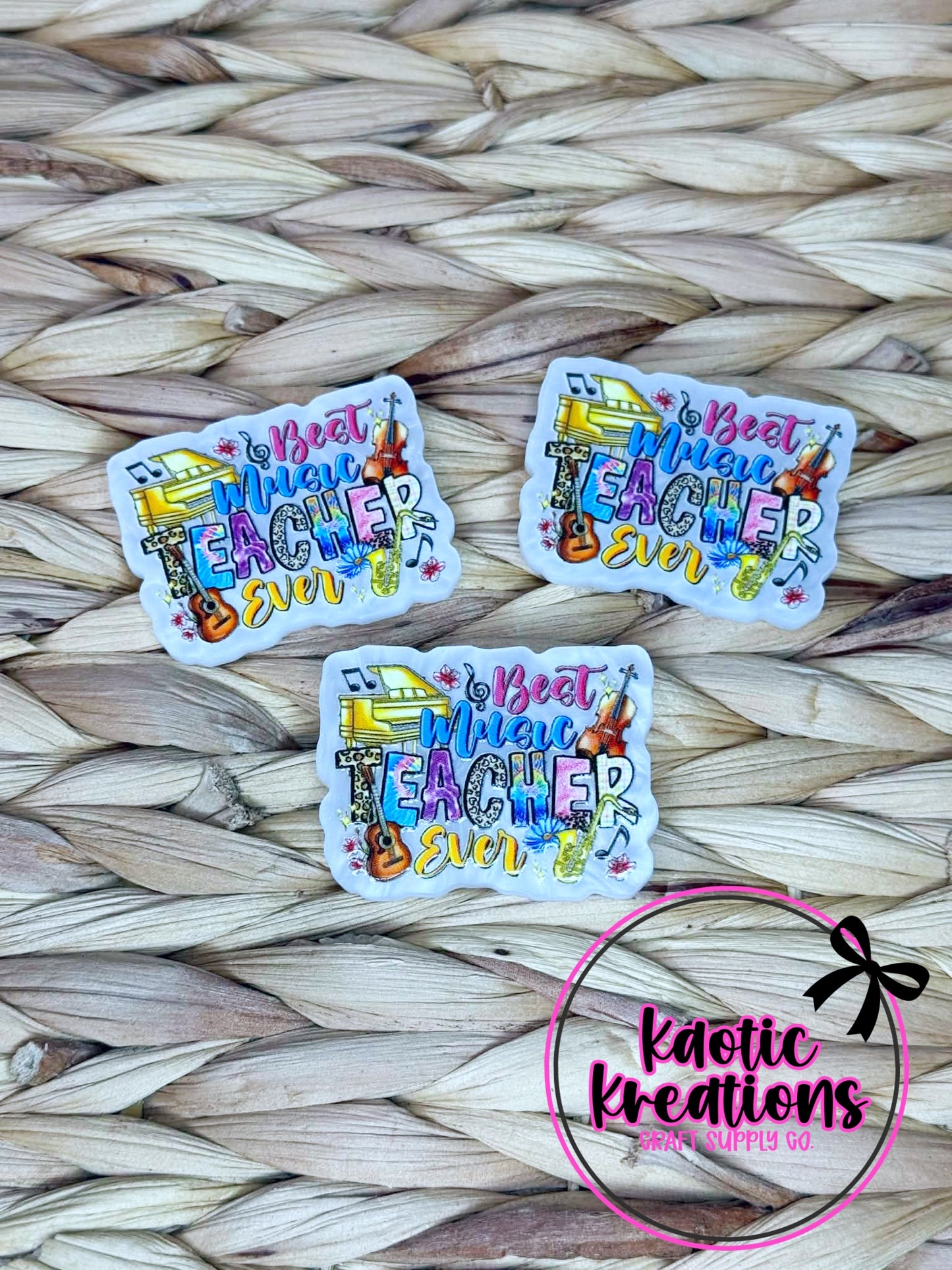 *CUSTOM* FLATBACK ACRYLIC 42mm X 31mm BEST MUSIC TEACHER F685 (1ct)