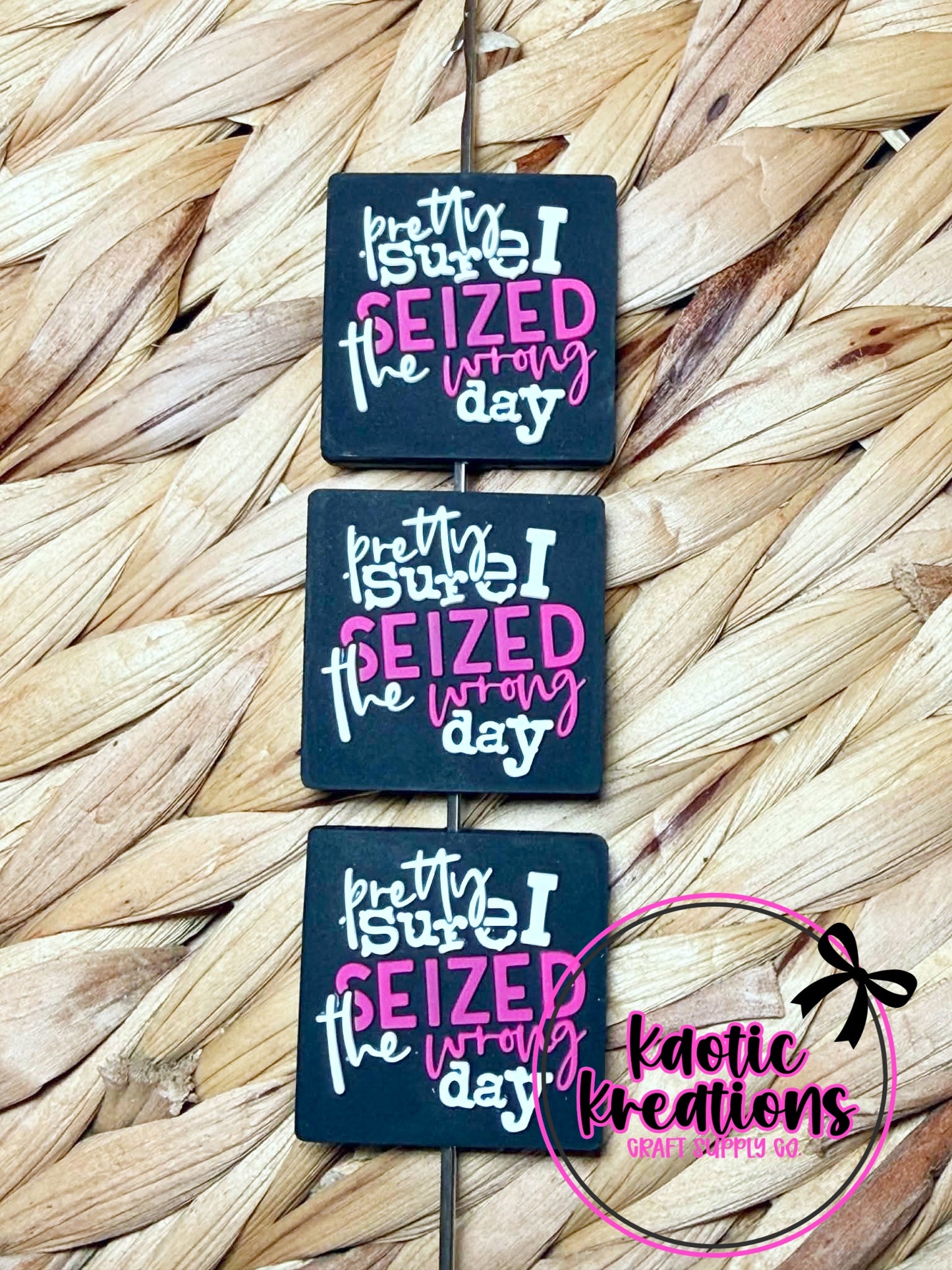 PRETTY SURE I SEIZED THE WRONG DAY SILICONE FOCAL D407 (1ct)