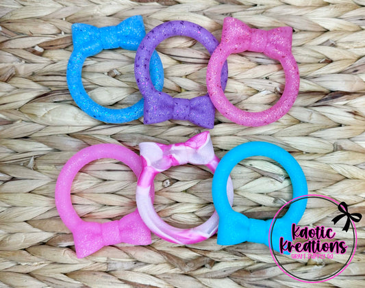 65MM GLITTER BOW SILICONE RINGS (1ct)