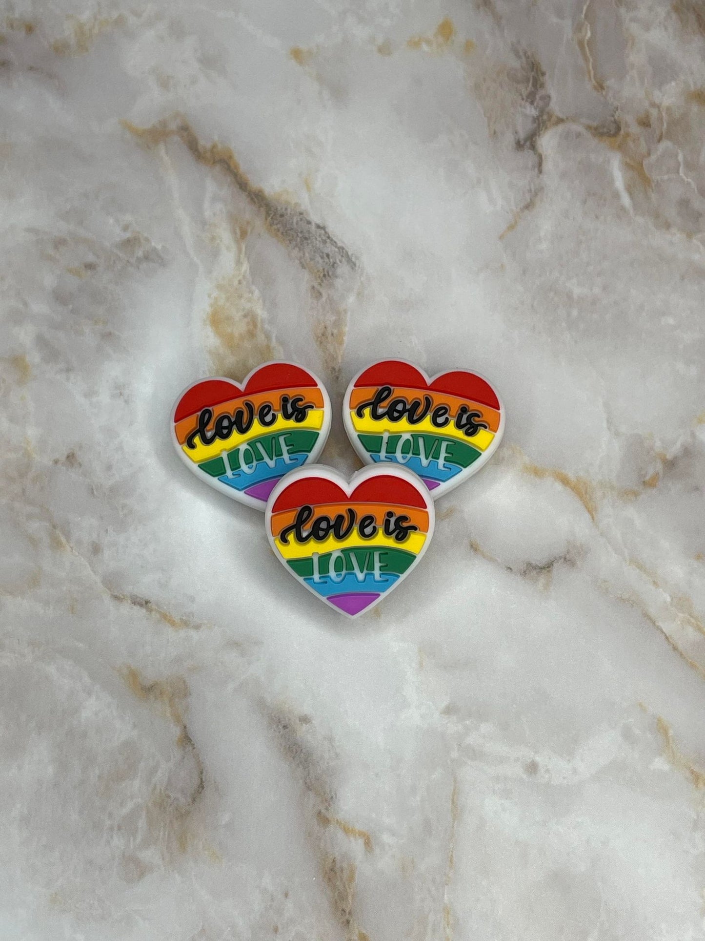 RAINBOW PRIDE HEART SILICONE FOCAL B67 (1ct)