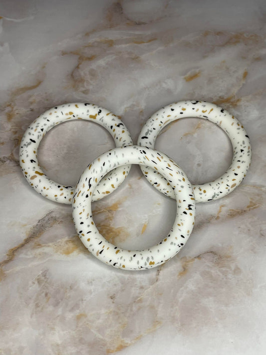 GOLD FLAKES 65MM SILICONE RING