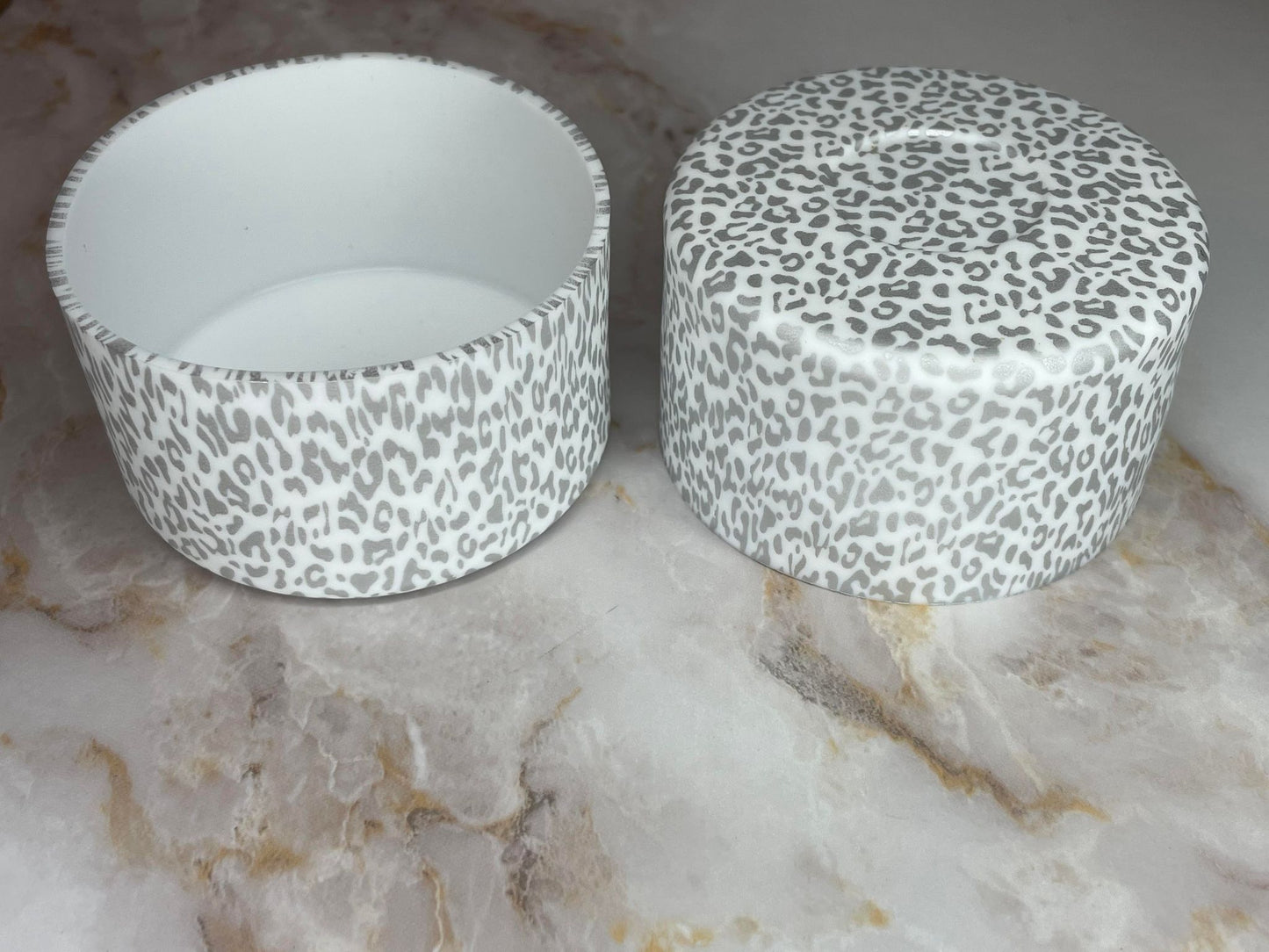 SILVER LEOPARD SILICONE TUMBLER BOOT