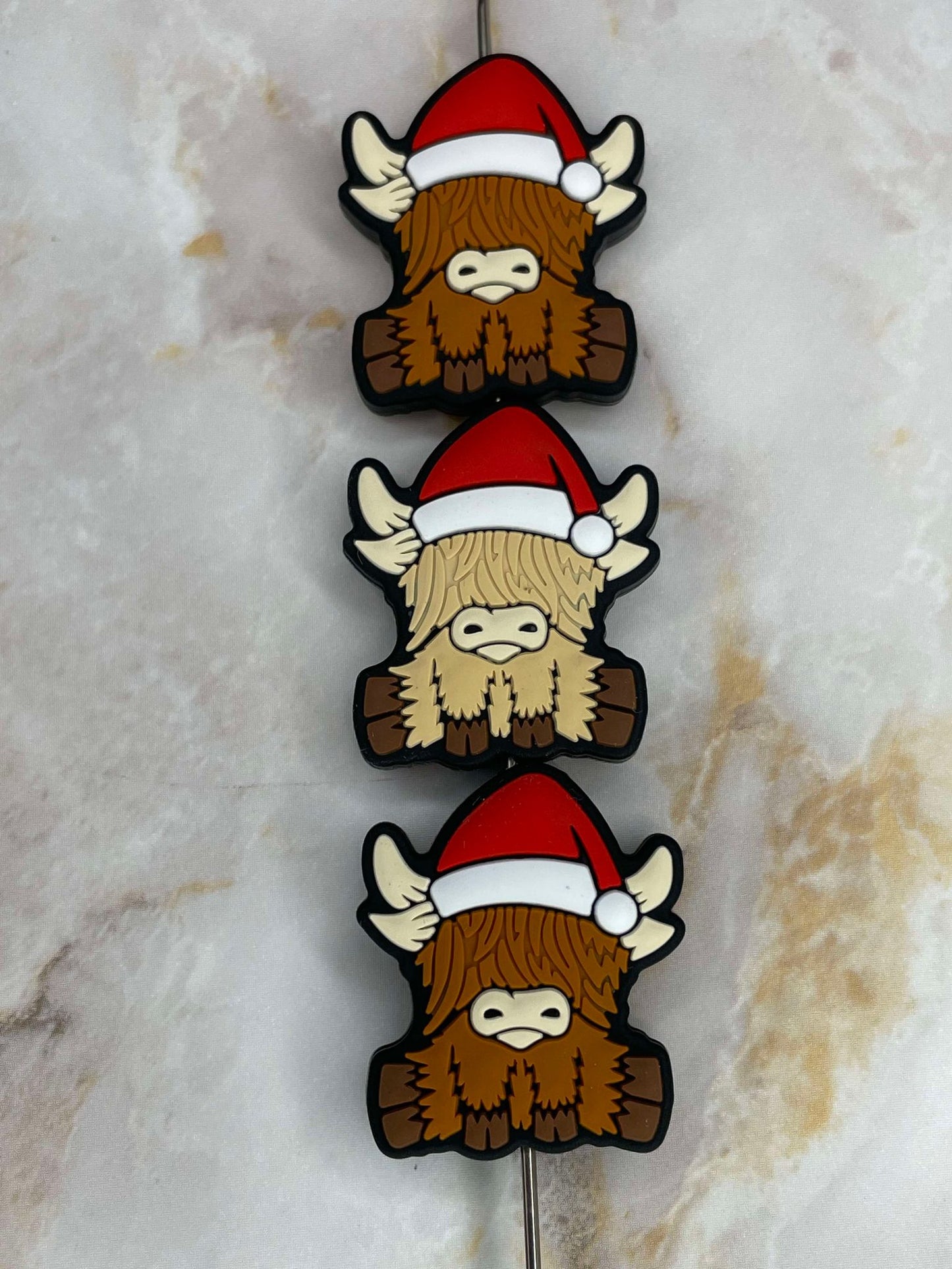 CHRISTMAS HIGHLAND COW SILICONE FOCAL B5