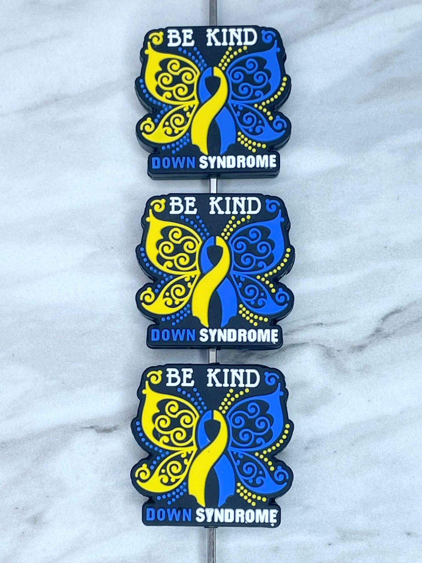 BE KIND DOWN SYNDROME SILICONE FOCAL B52 (1ct)