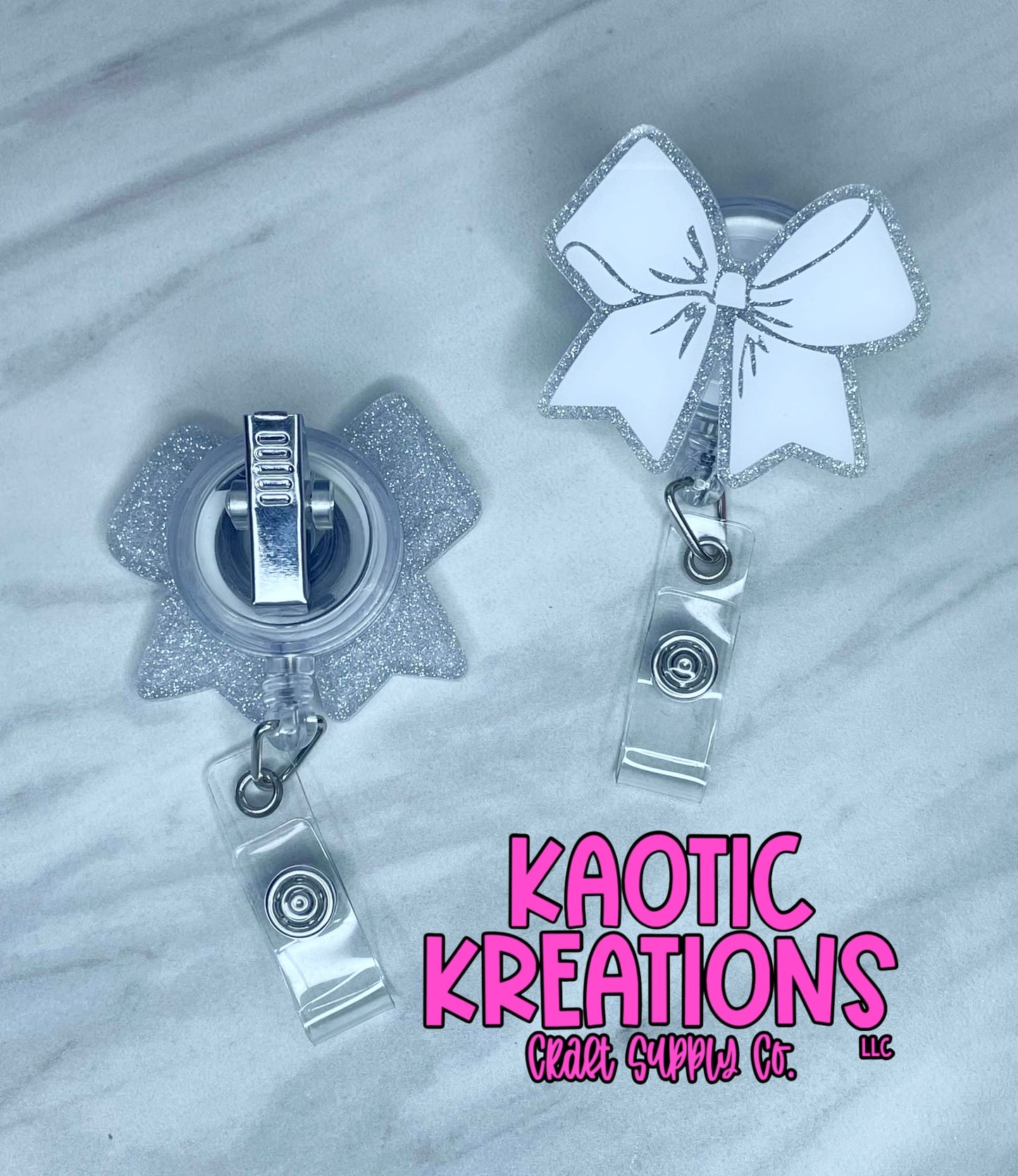 PRE-MADE BEADABLE BADGE REEL WHITE BOW (1ct)