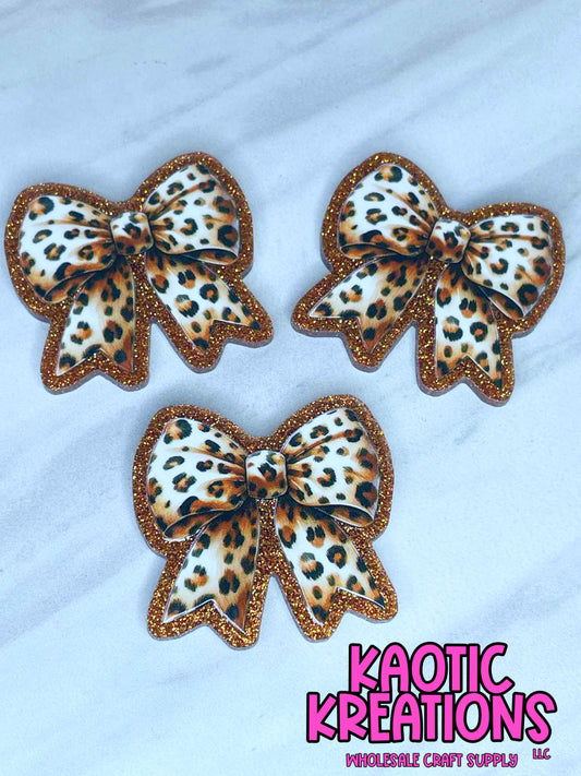 FLATBACK ACRYLIC CHEETAH BOW F627 (1ct)