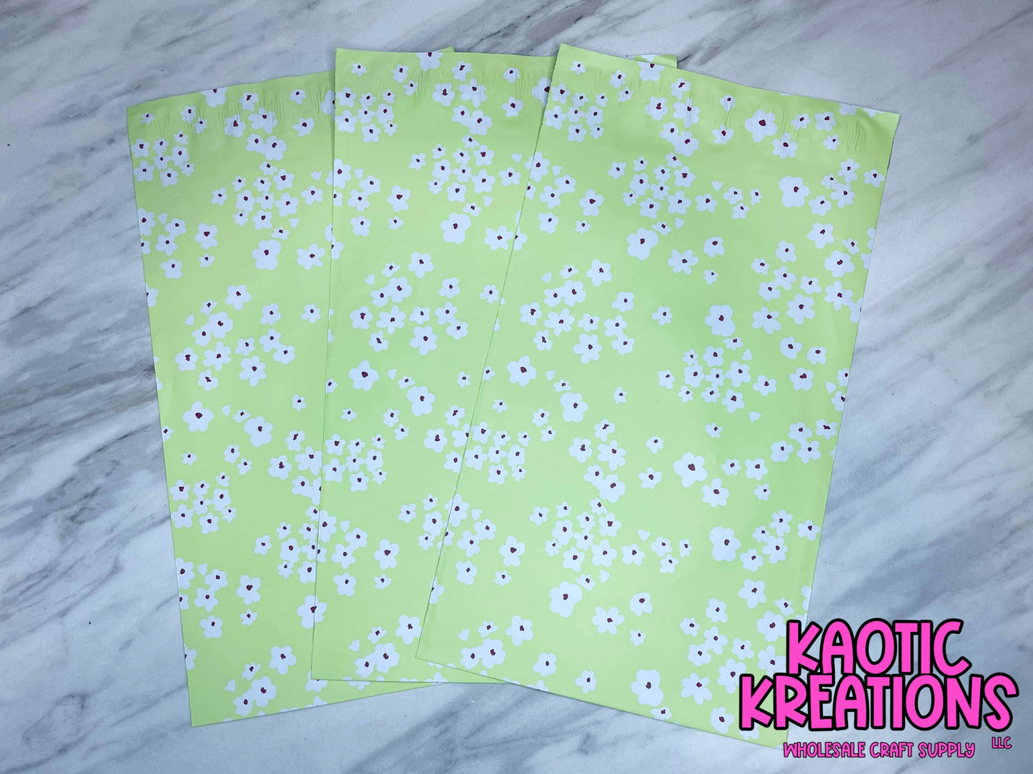 GREEN FLORAL POLY MAILER BAG 6 x 9 (1ct)