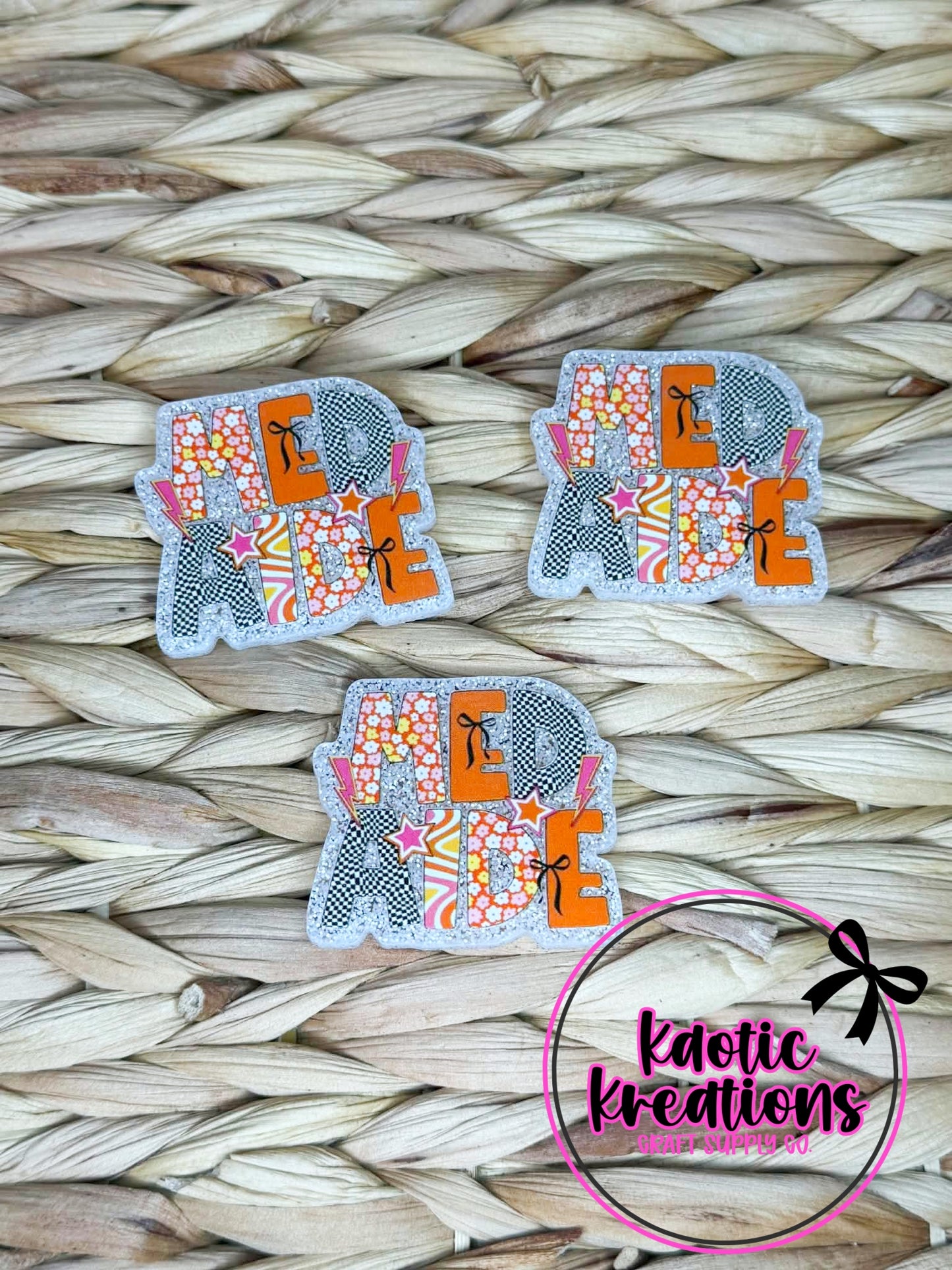 *CUSTOM* FLATBACK ACRYLIC 42mm X 36mm MED AIDE F118 (1ct)