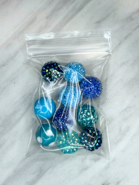 (SHOP DESTASH) 20MM ACRYLIC BEADS SHADES OF BLUE SD7 (10ct)