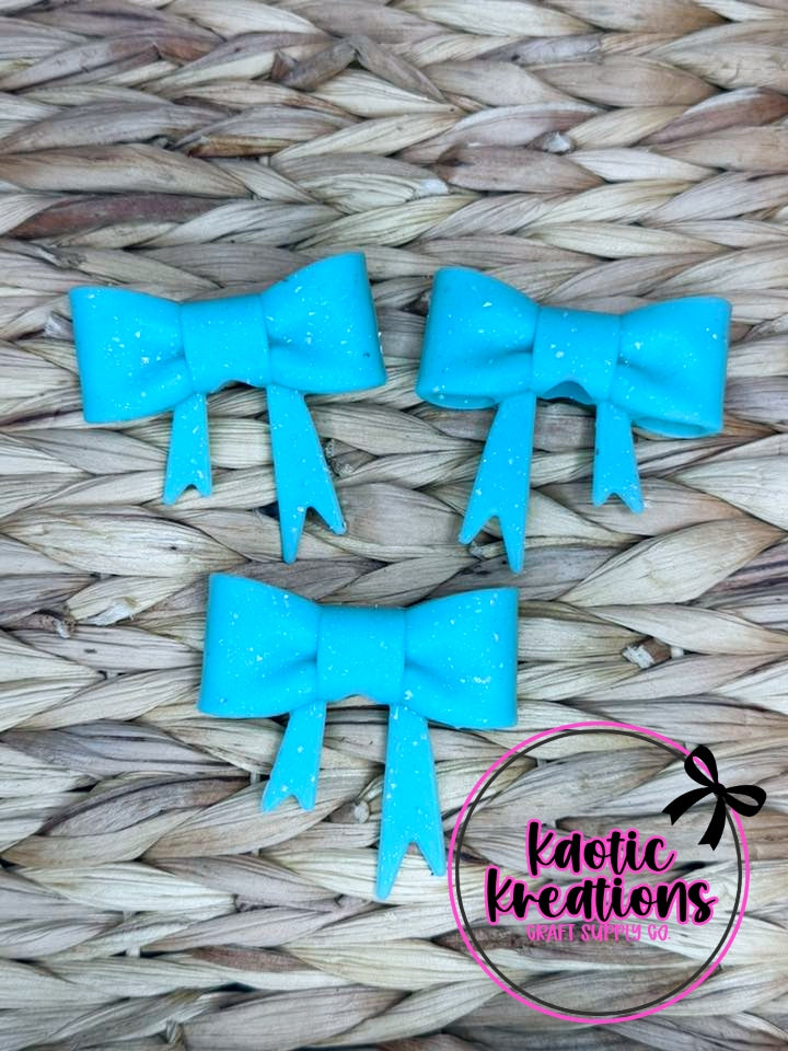 D83 BEADABLE JUMBO SILICONE BOW TURQUOISE CONFETTI GLITTER (1ct)