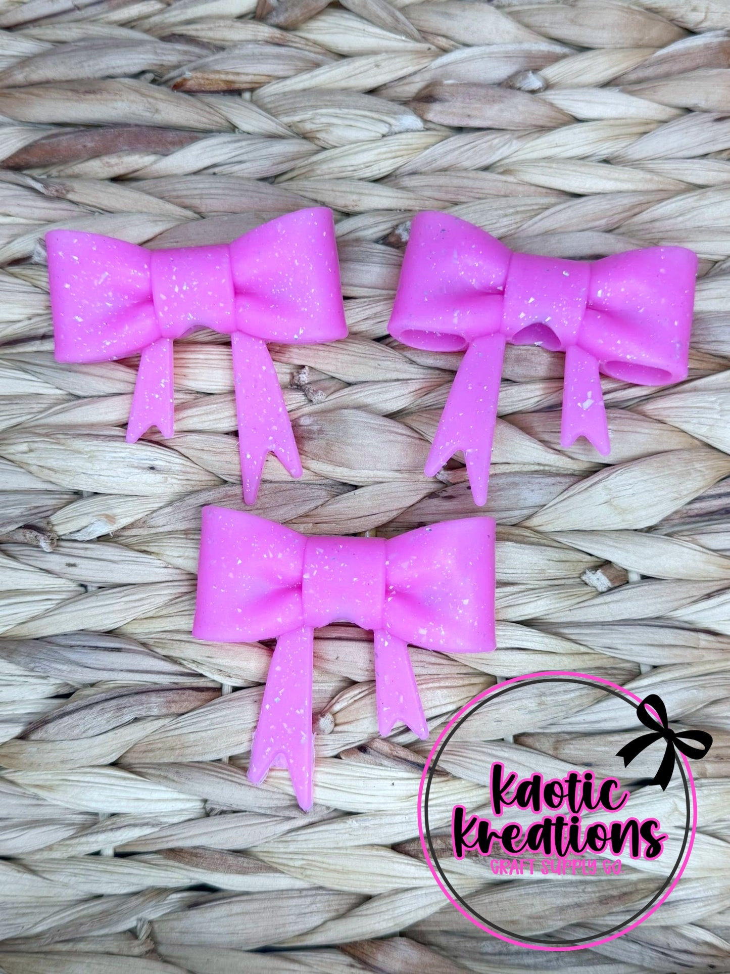 D40 BEADABLE JUMBO SILICONE BOW PINK CONFETTI GLITTER (1ct)