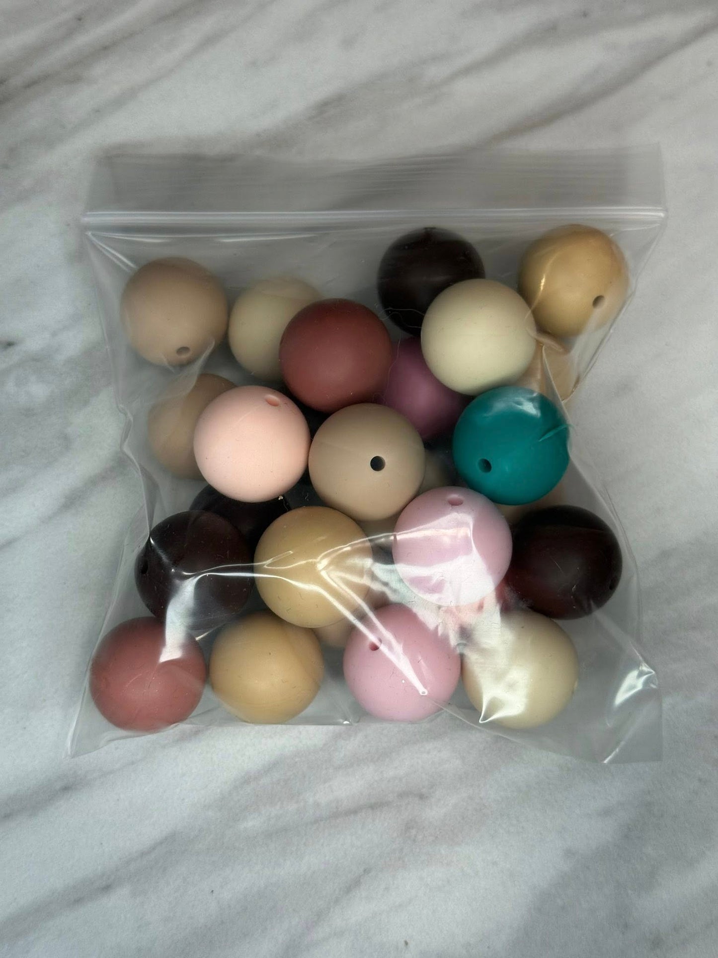 (SHOP DESTASH) 20MM SILICONE BEAD MIX (26ct)
