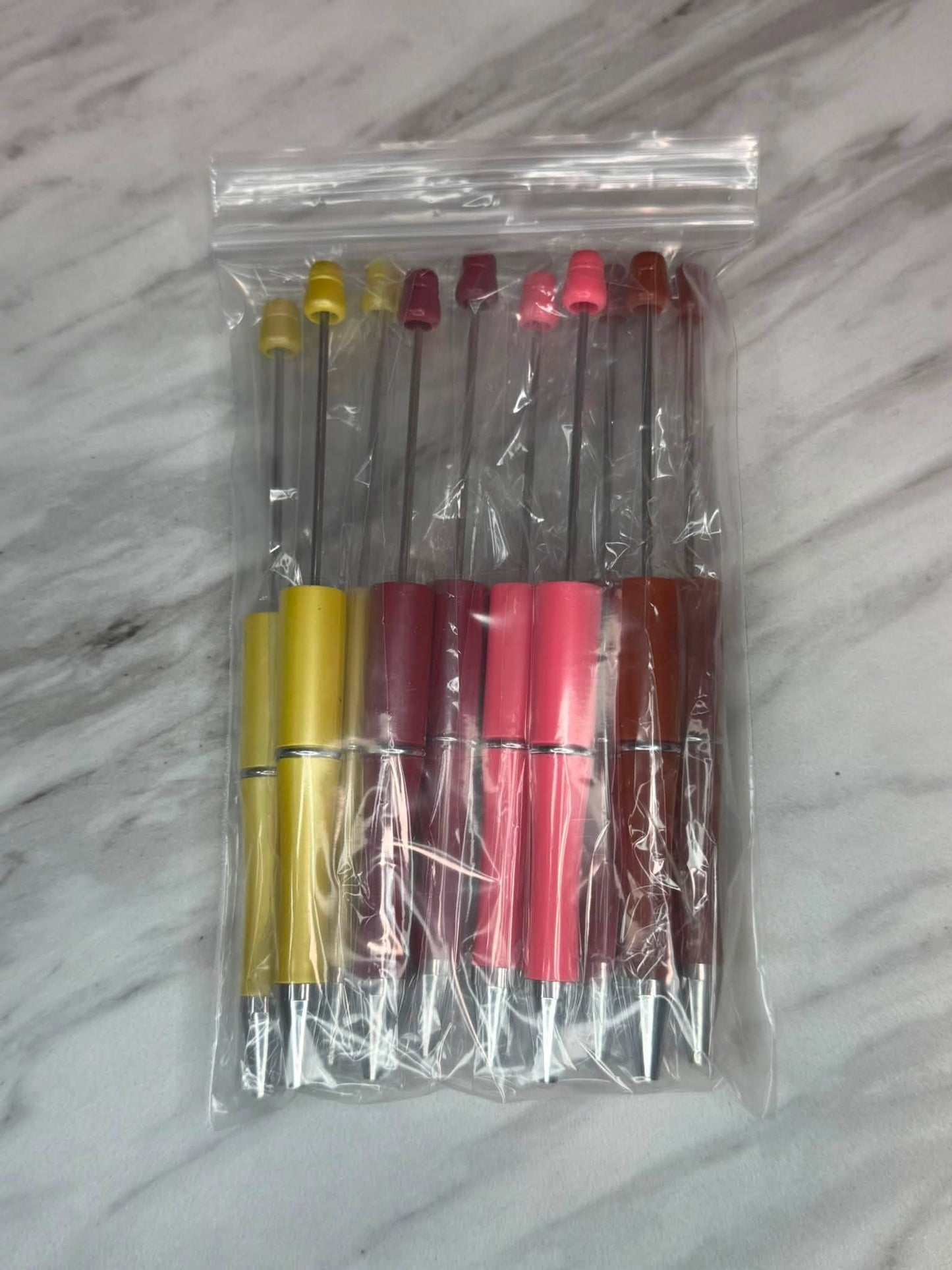 (SHOP DESTASH) BEADABLE PLASTIC PEN BUNDLE B9 (10ct)
