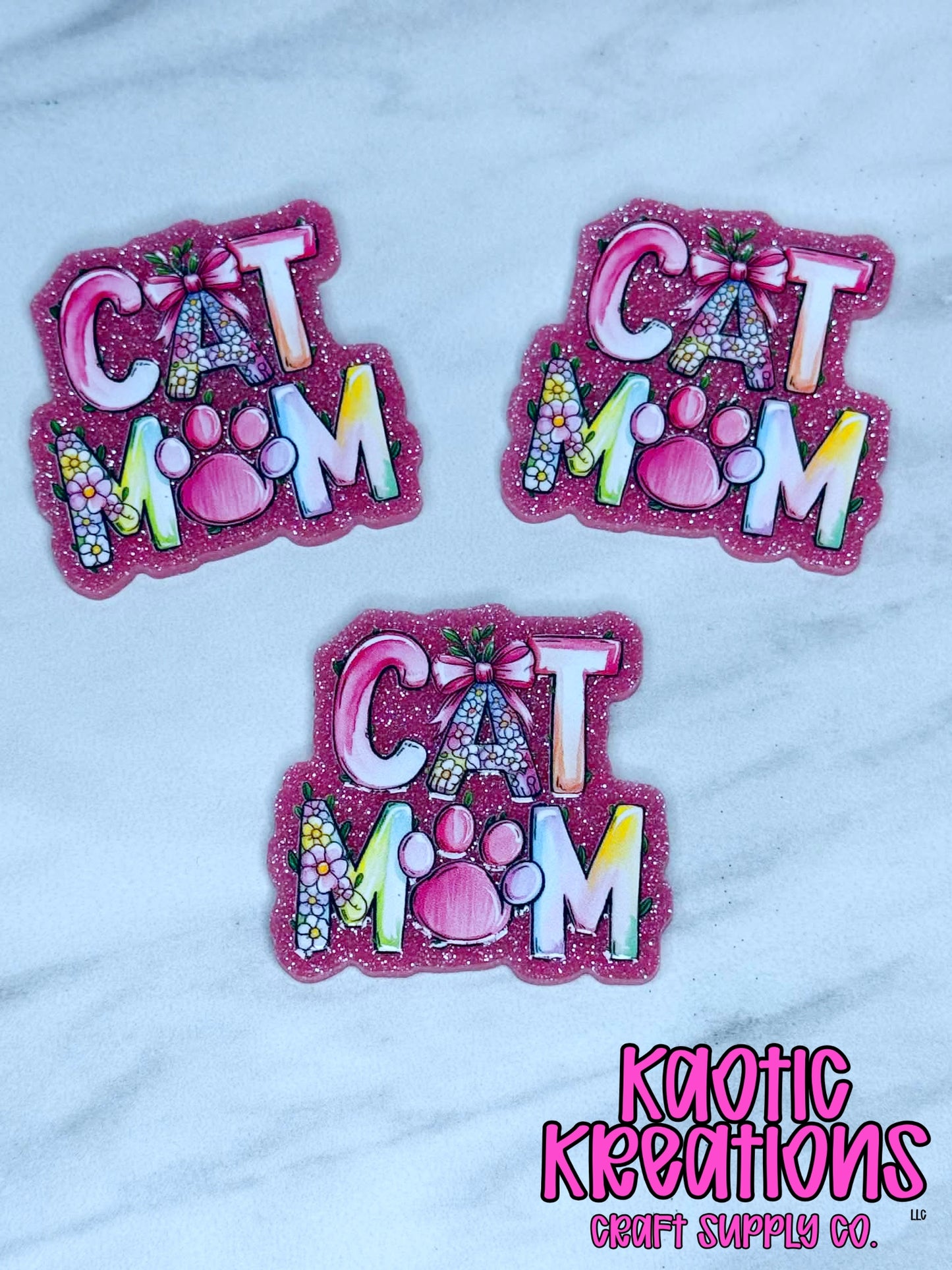 FLATBACK ACRYLIC CAT MOM F139 (1ct)