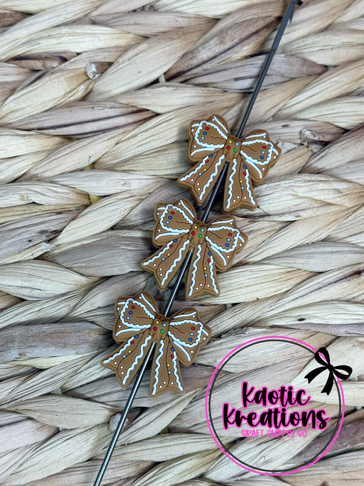 GINGERBREAD BOW SILICONE FOCAL (1ct)