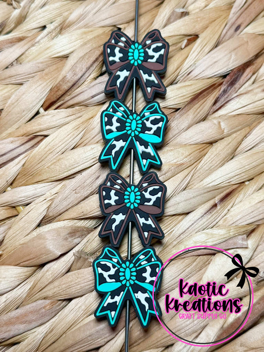 COW PRINT BOW SILICONE FOCAL (1ct)