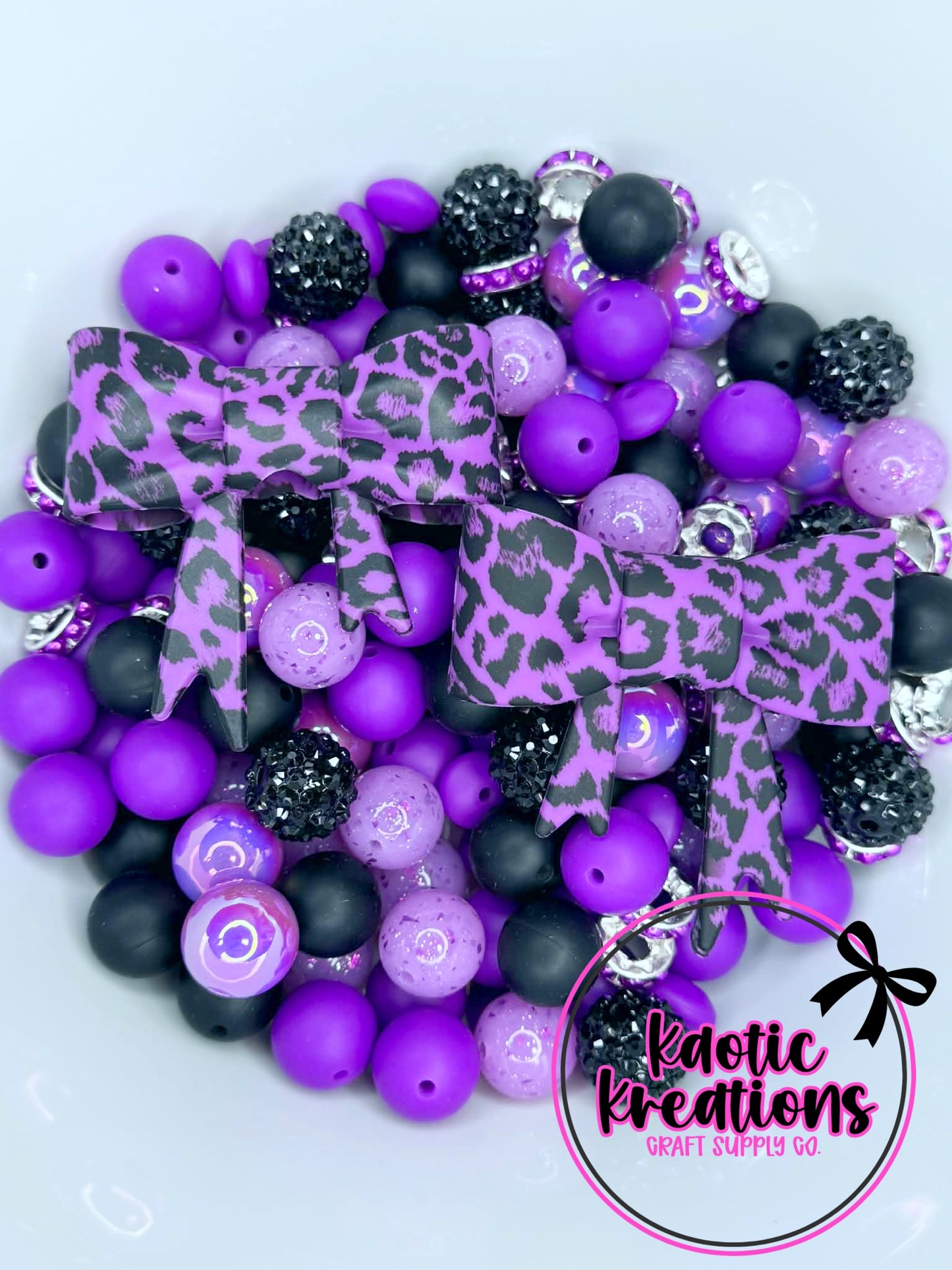 ACRYLIC SILICONE BEAD MIX W/JUMBO BOWS #108 (28ct)