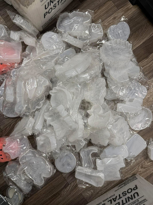 (SHOP DESTASH) Silicone Freshie Mold Bundle (10ct)