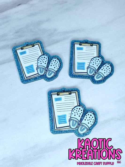 FLATBACK ACRYLIC CROCS AND CHARTS F507 (1ct)
