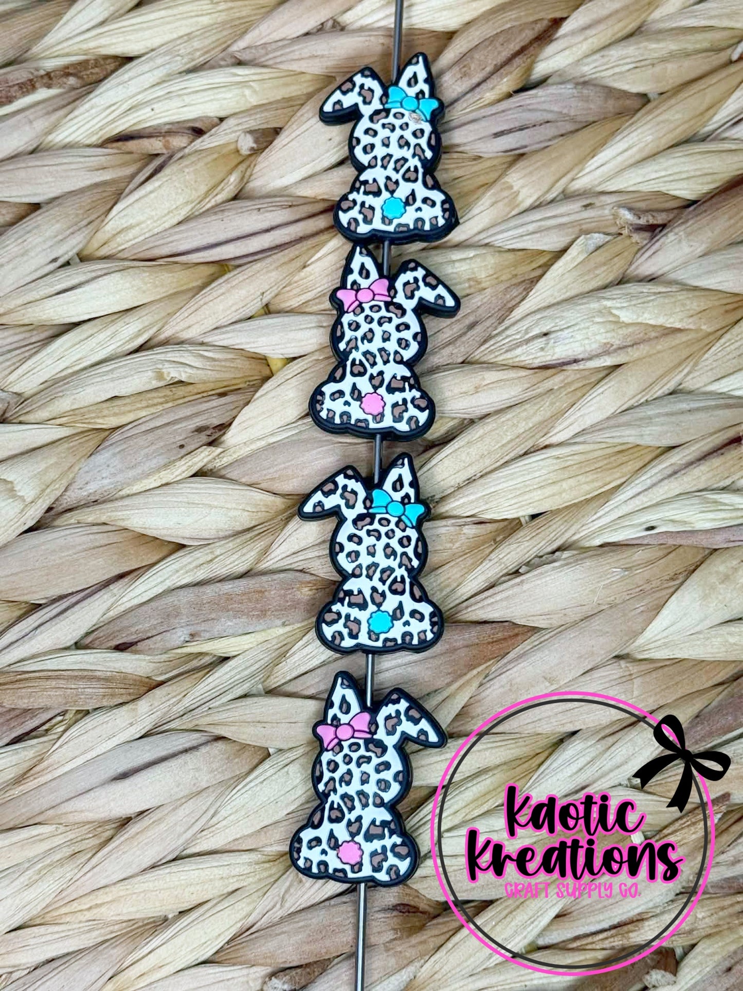 LEOPARD EASTER BUNNY SILICONE FOCAL (1ct)