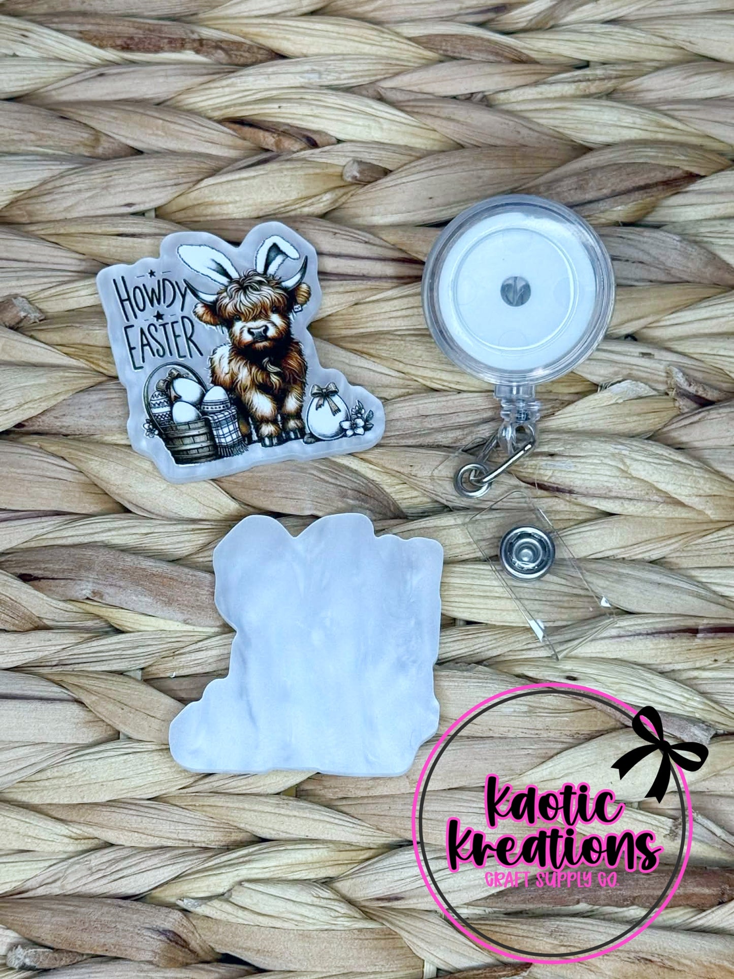 *CUSTOM* FLATBACK ACRYLIC 41mm X 42mm HOWDY EASTER F240 (1ct)