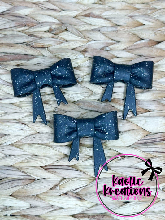 D18 BEADABLE JUMBO SILICONE BOW BLACK CONFETTI GLITTER (1ct)
