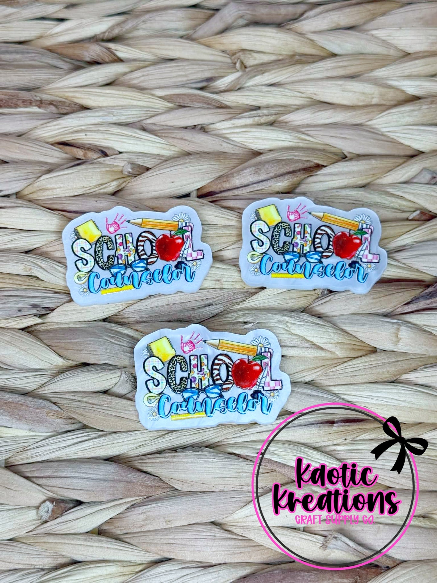 *CUSTOM* FLATBACK ACRYLIC 42mm X 28mm SCHOOL COUNSELOR F689 (1ct)