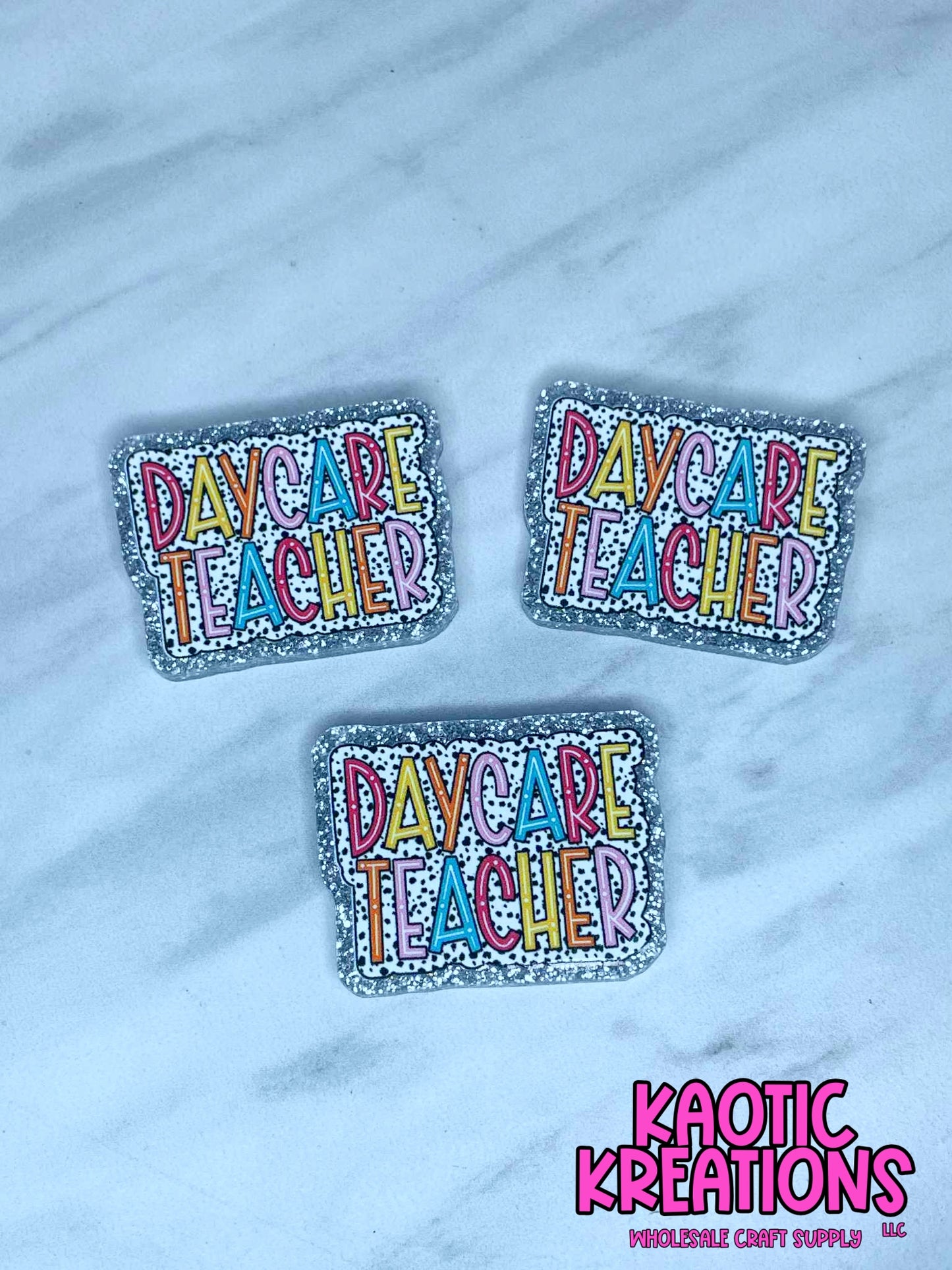 FLATBACK ACRYLIC DAYCARE TEACHER F424 (1ct)
