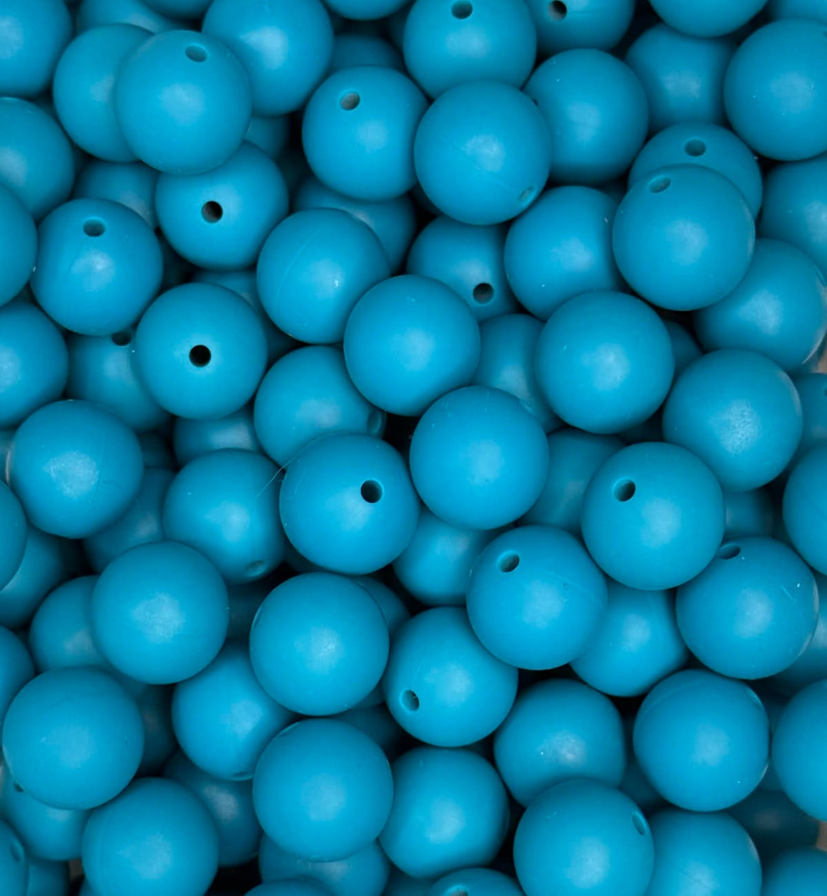 #34 LAGOON 15MM SOLID (10ct)